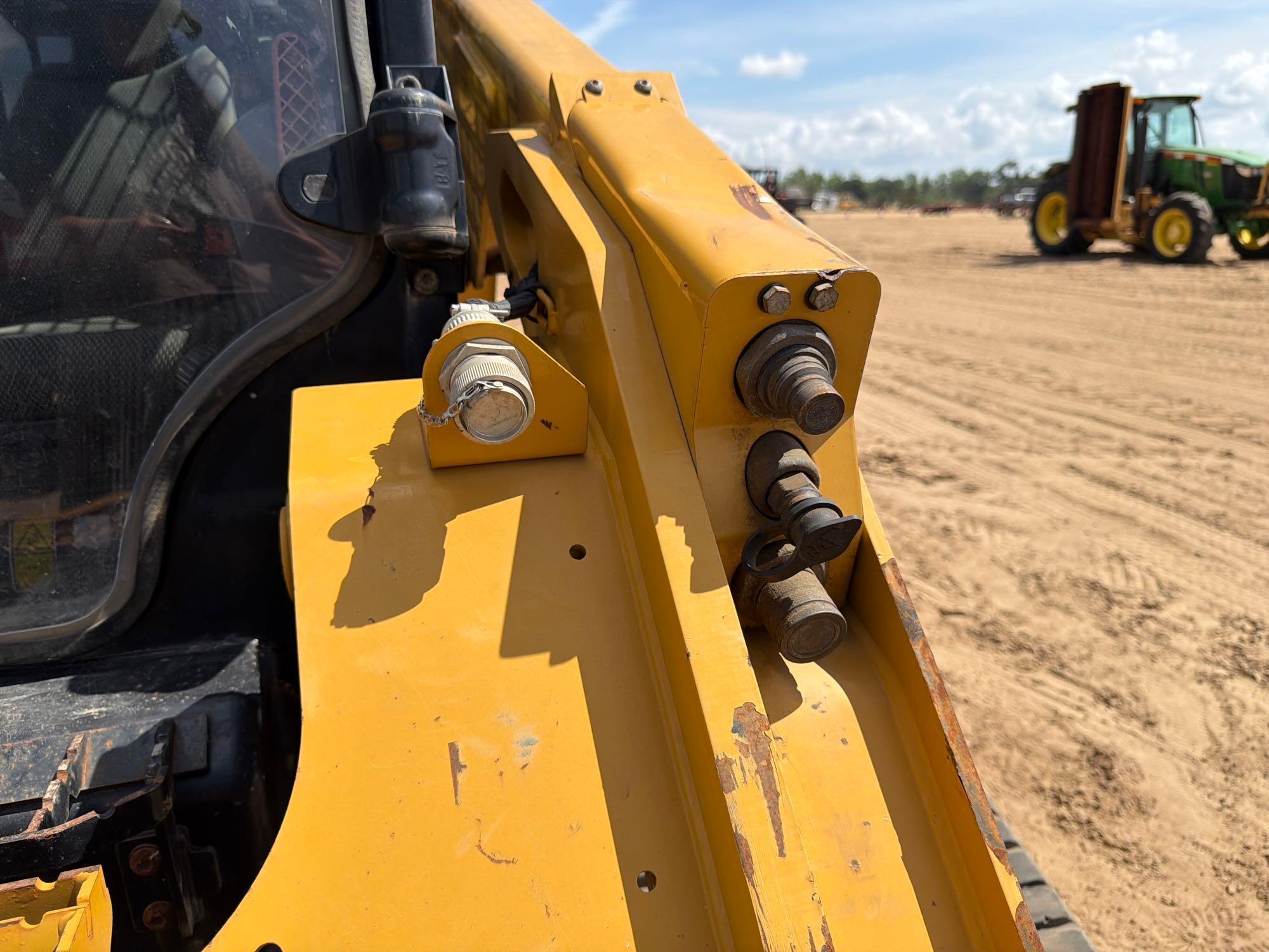 2022 Caterpillar 279D