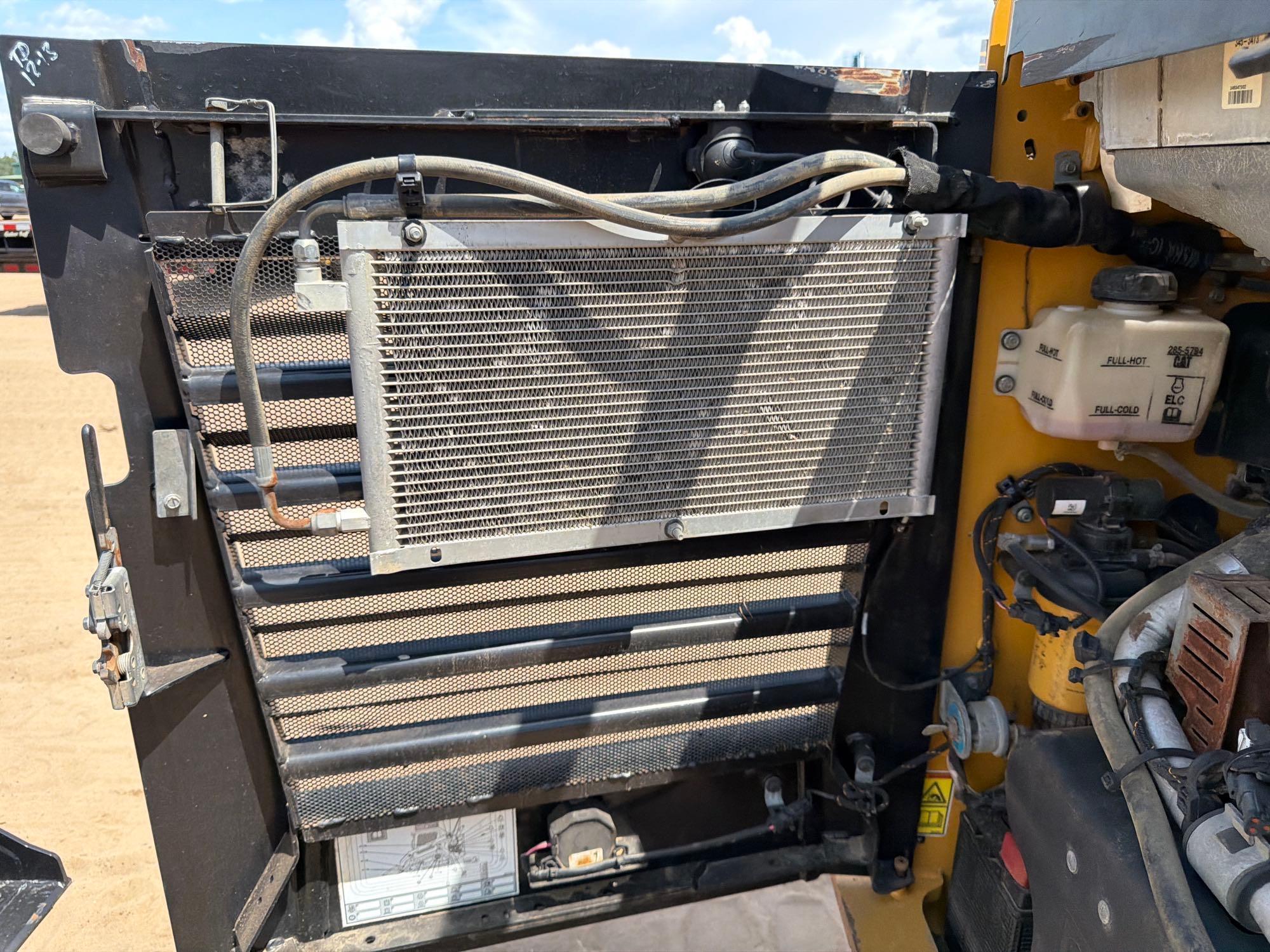 2022 Caterpillar 289D