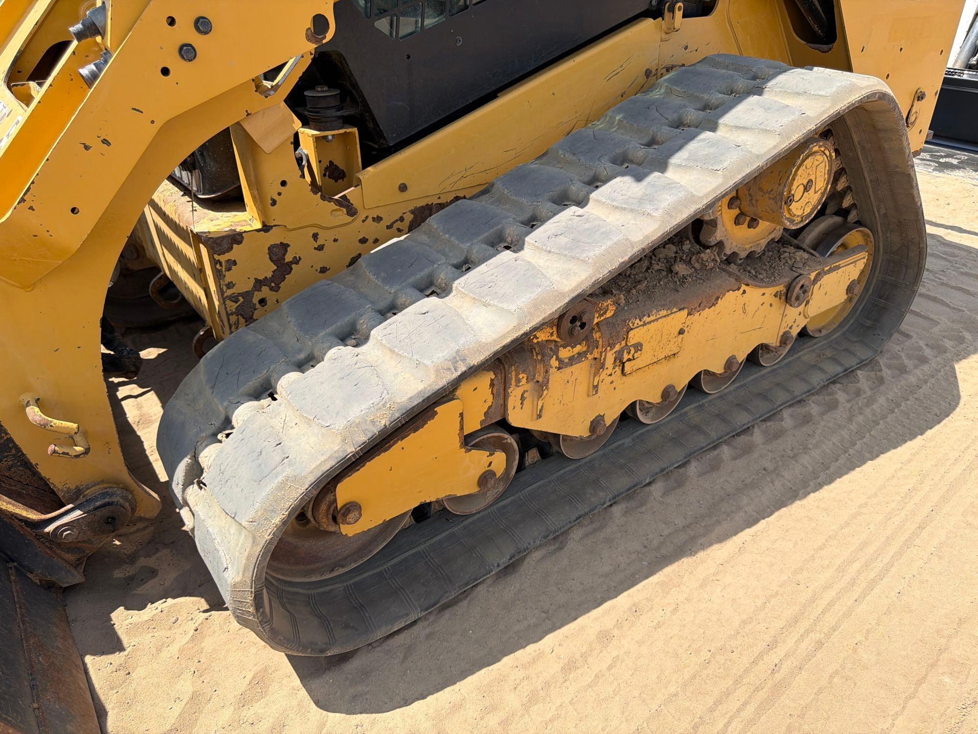 2022 Caterpillar 289D