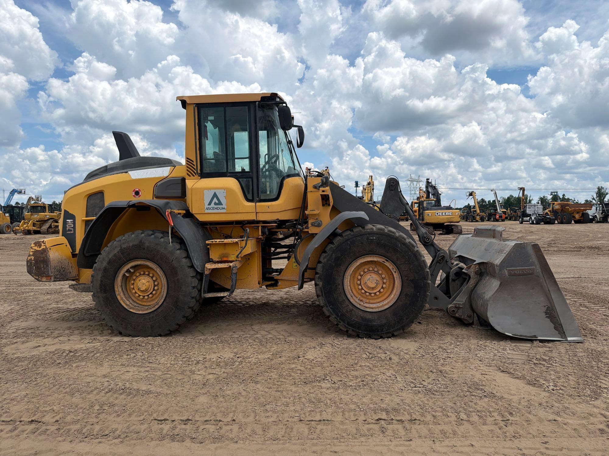 Volvo L70