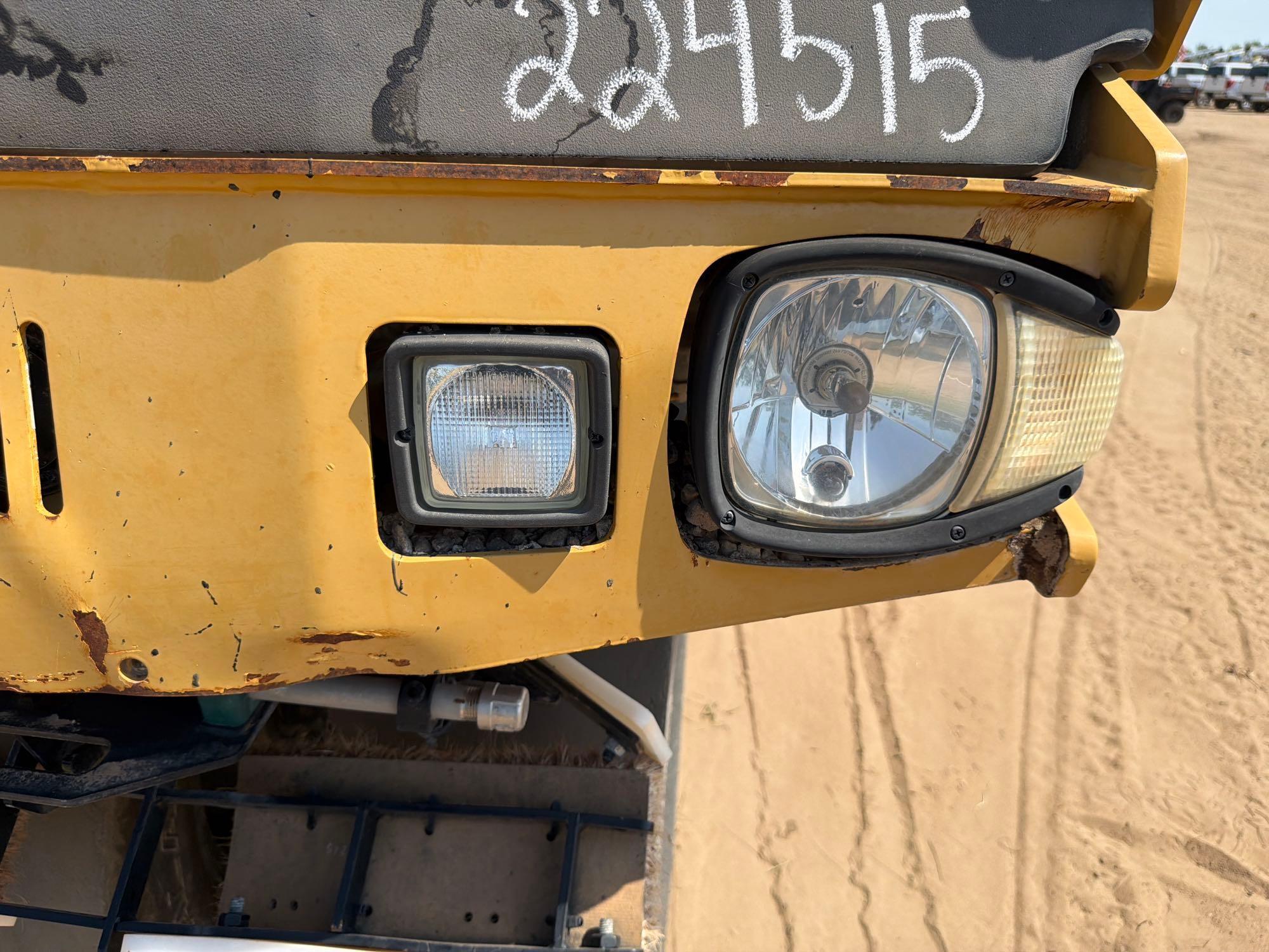 2017 Caterpillar CW34