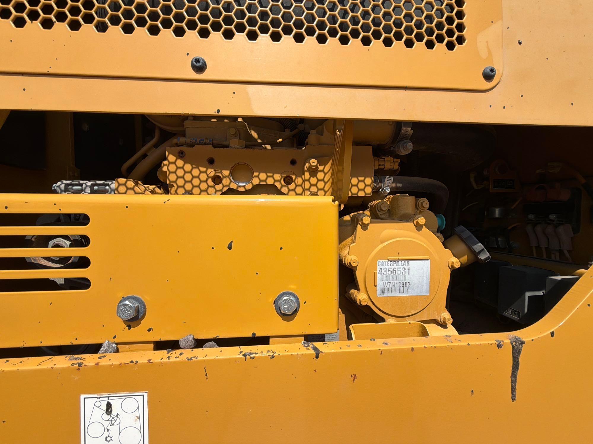 2017 Caterpillar CW34