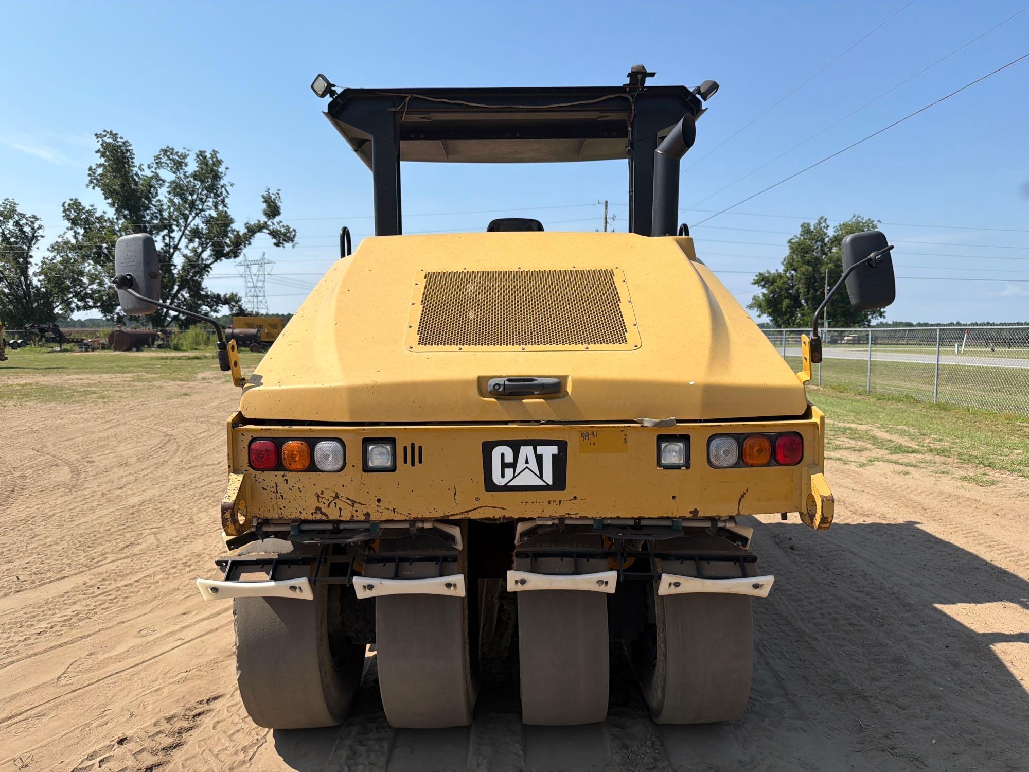 2017 Caterpillar CW34