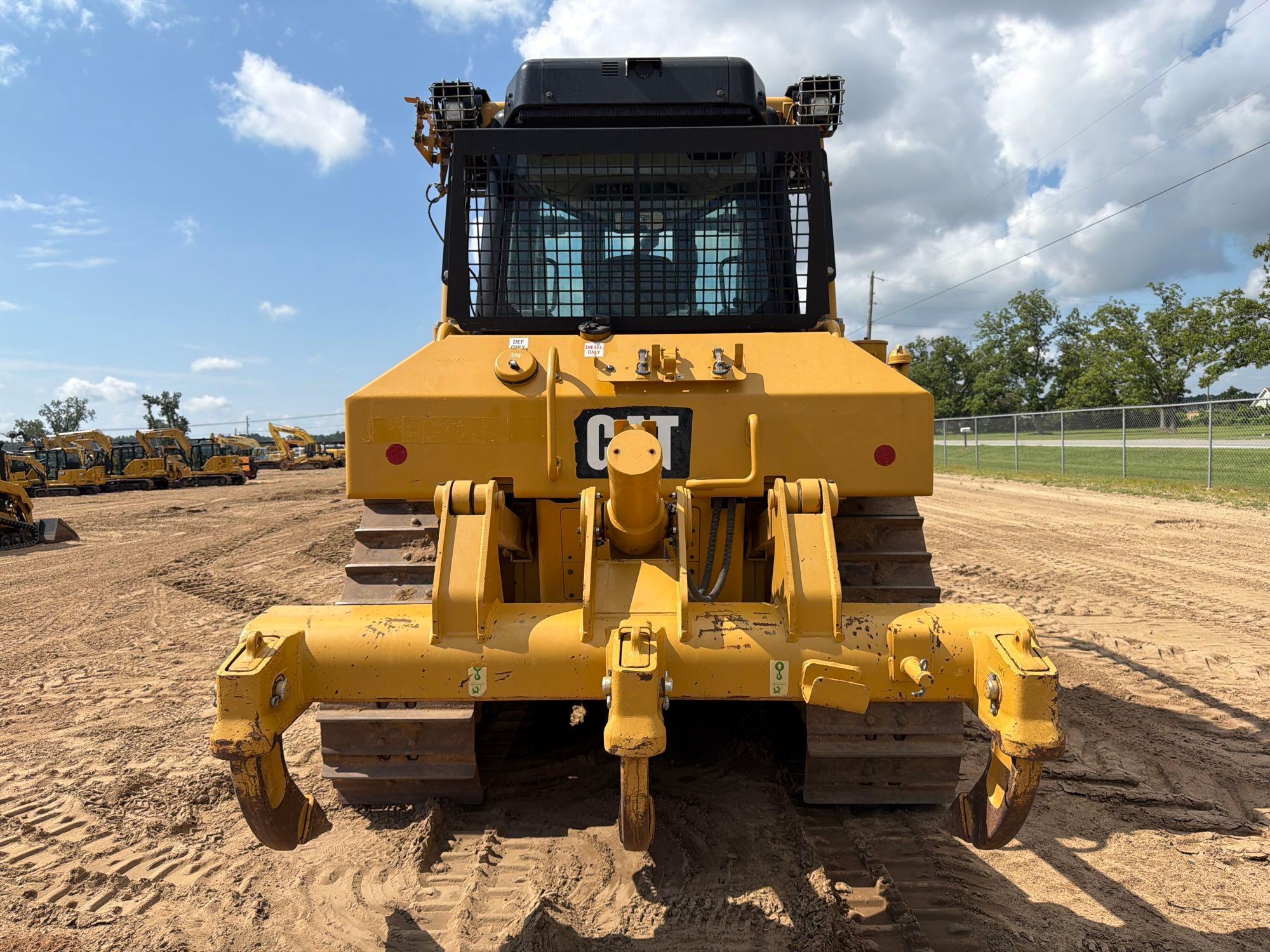Caterpillar D6N XL