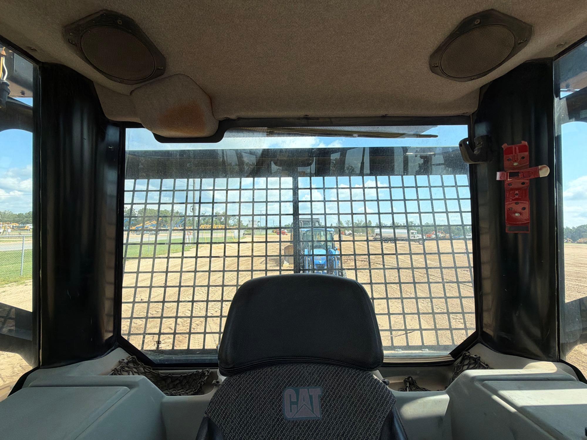 Caterpillar D6N XL