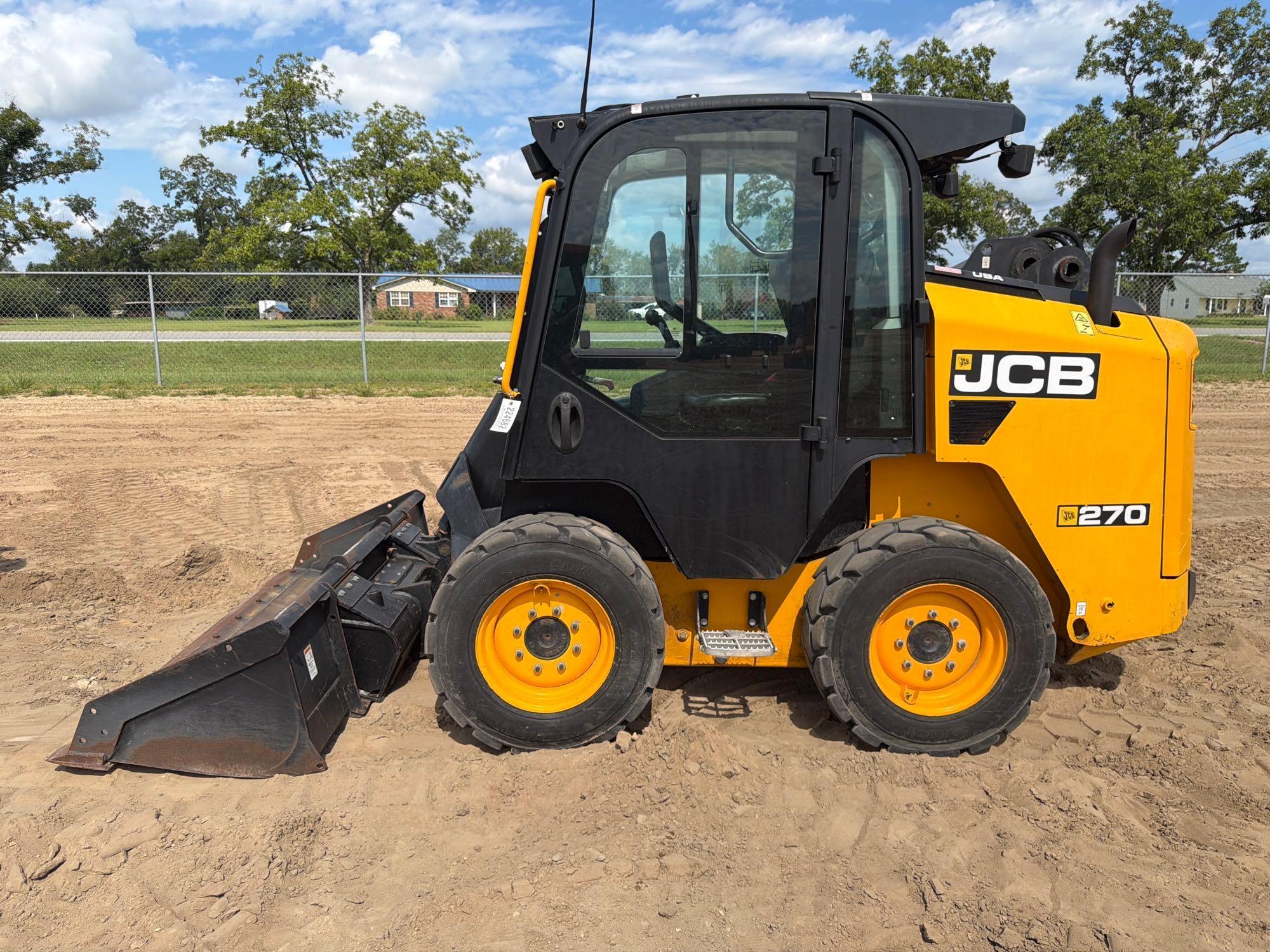 2022 JCB 270