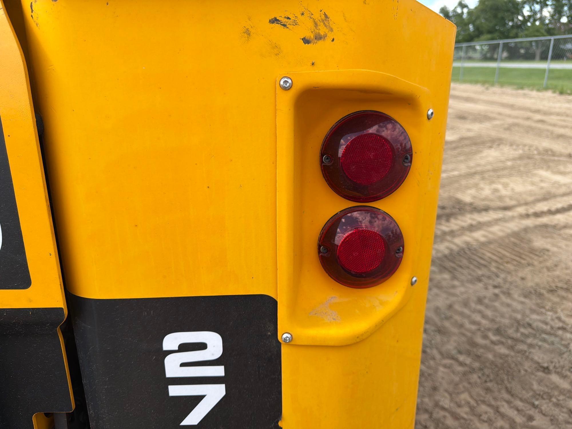 2022 JCB 270