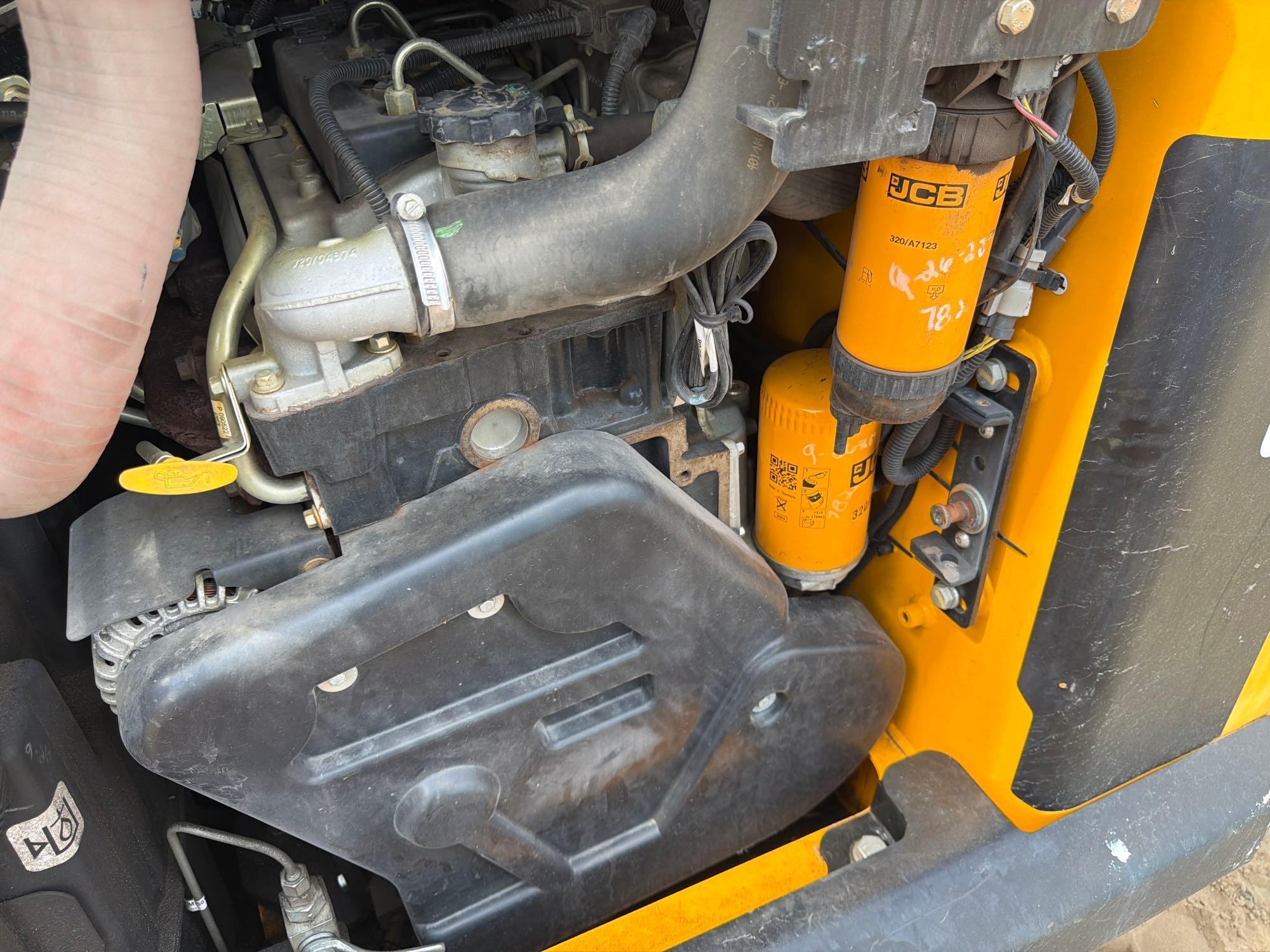 2022 JCB 270