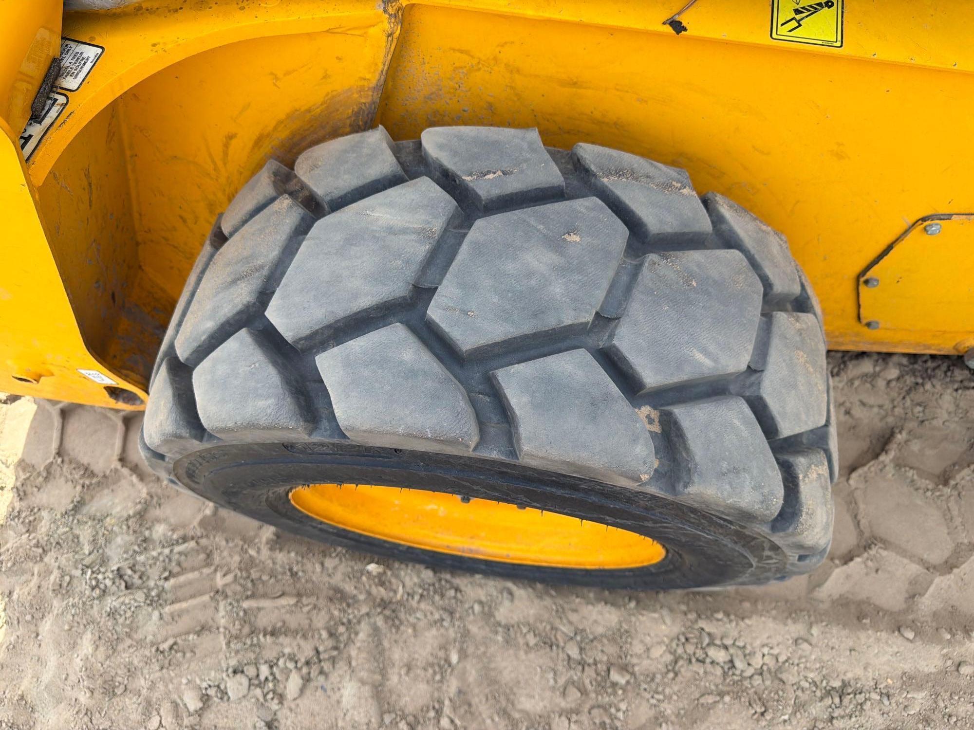 2022 JCB 270