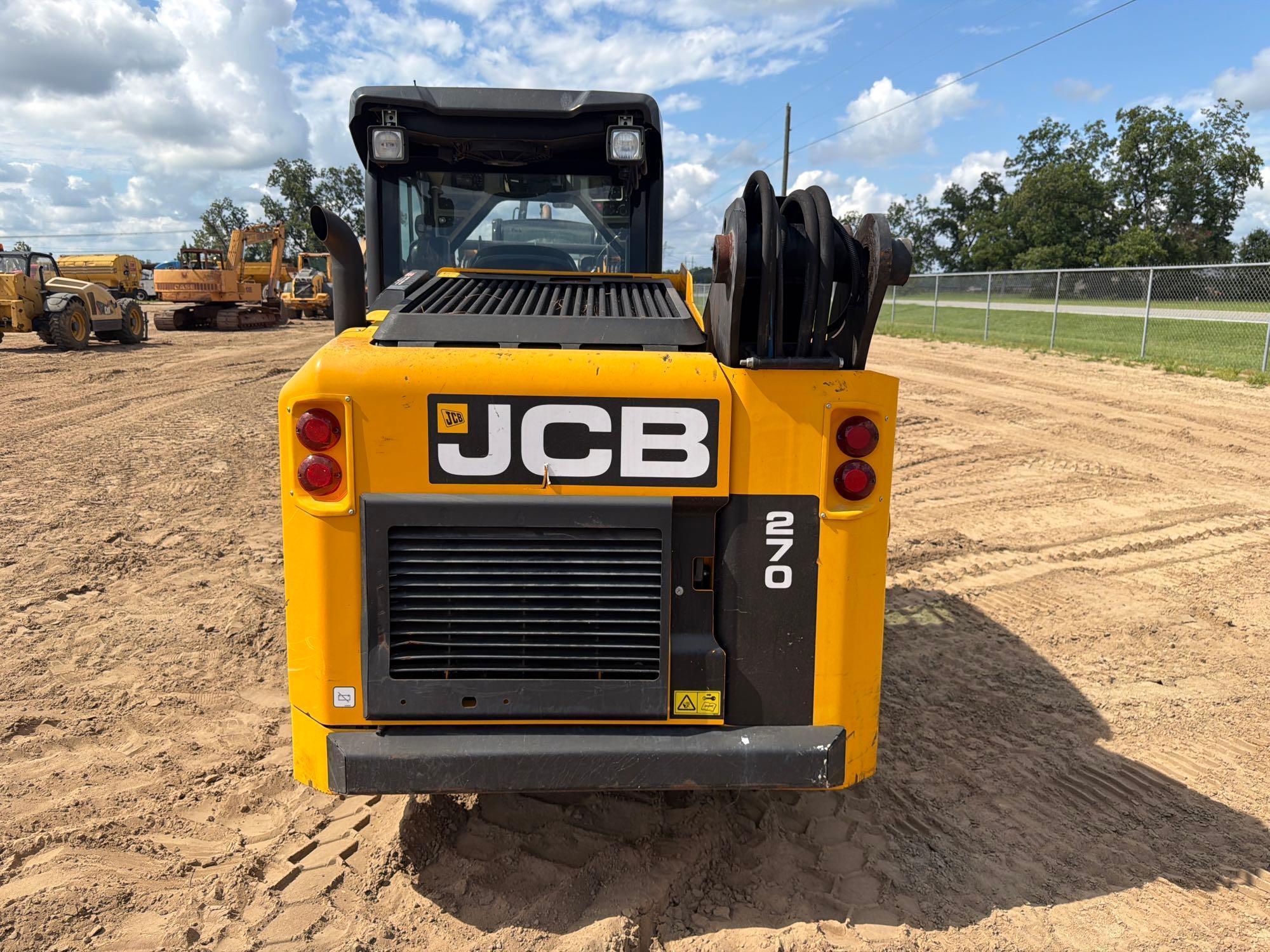 2022 JCB 270