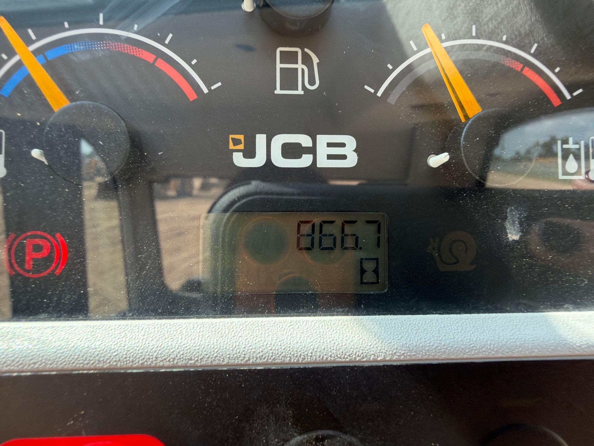 2022 JCB 270
