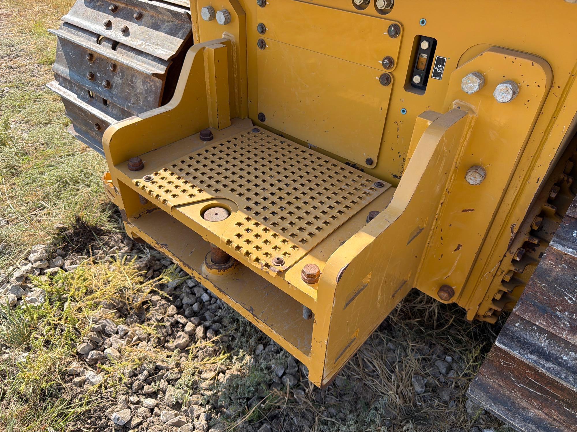 2021 Caterpillar D4