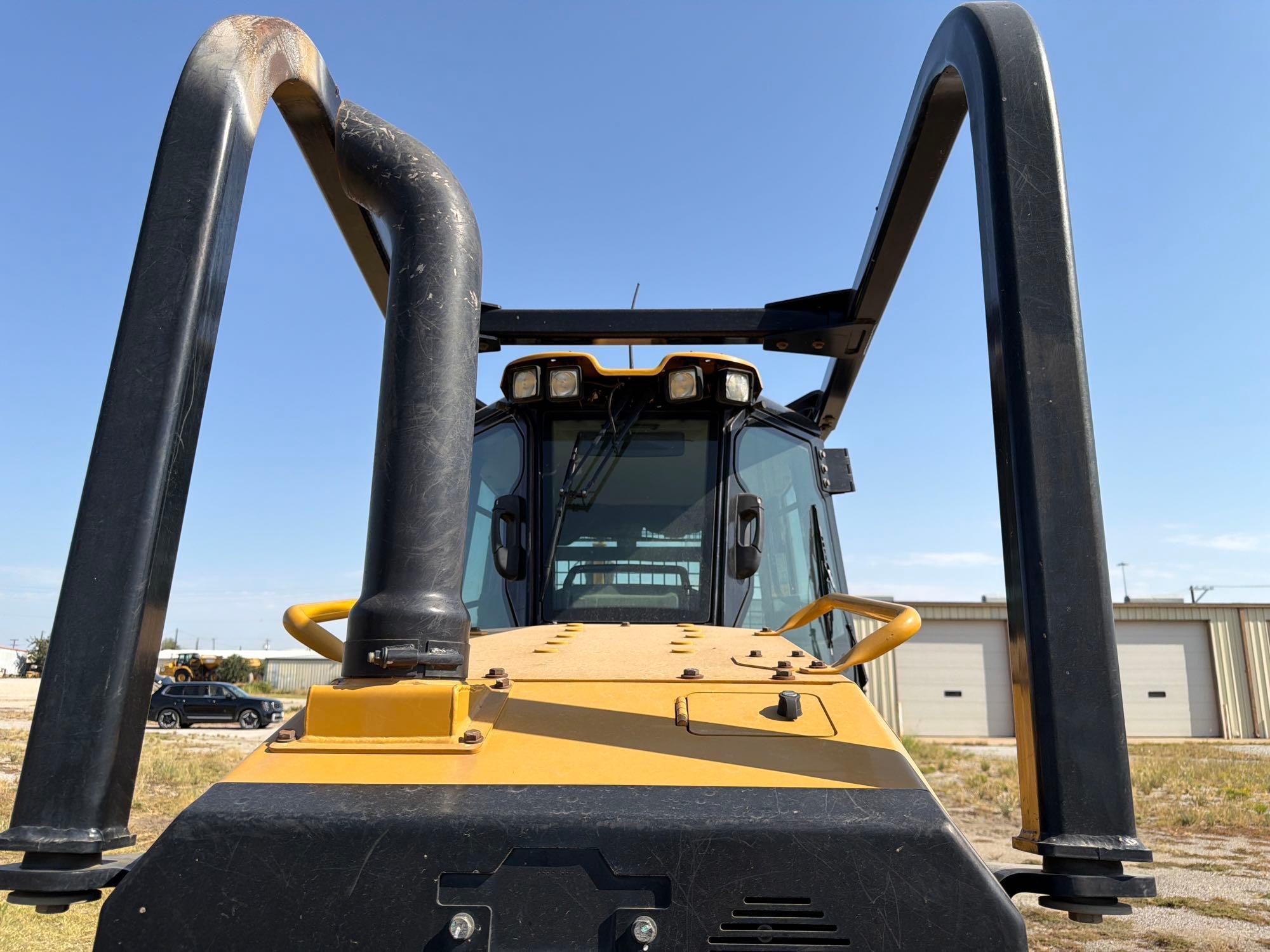 2021 Caterpillar D4