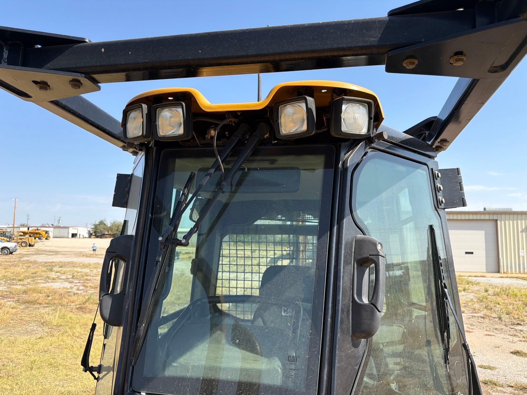 2021 Caterpillar D4