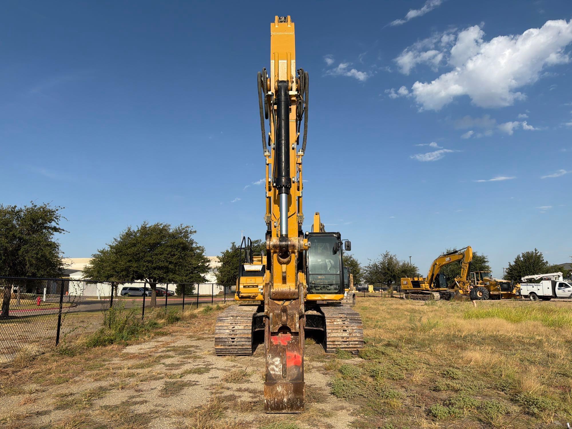 2022 Caterpillar 336