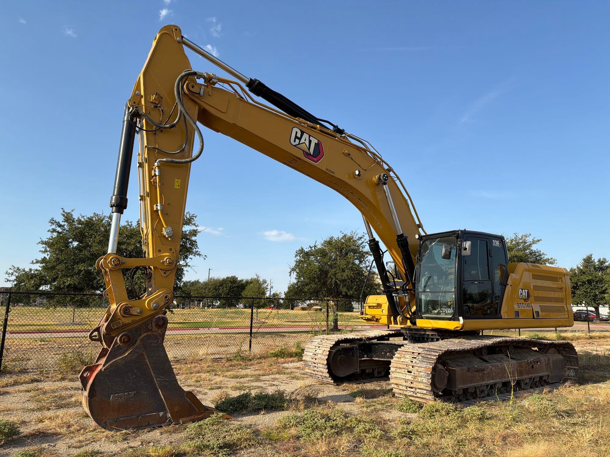 2022 Caterpillar 336