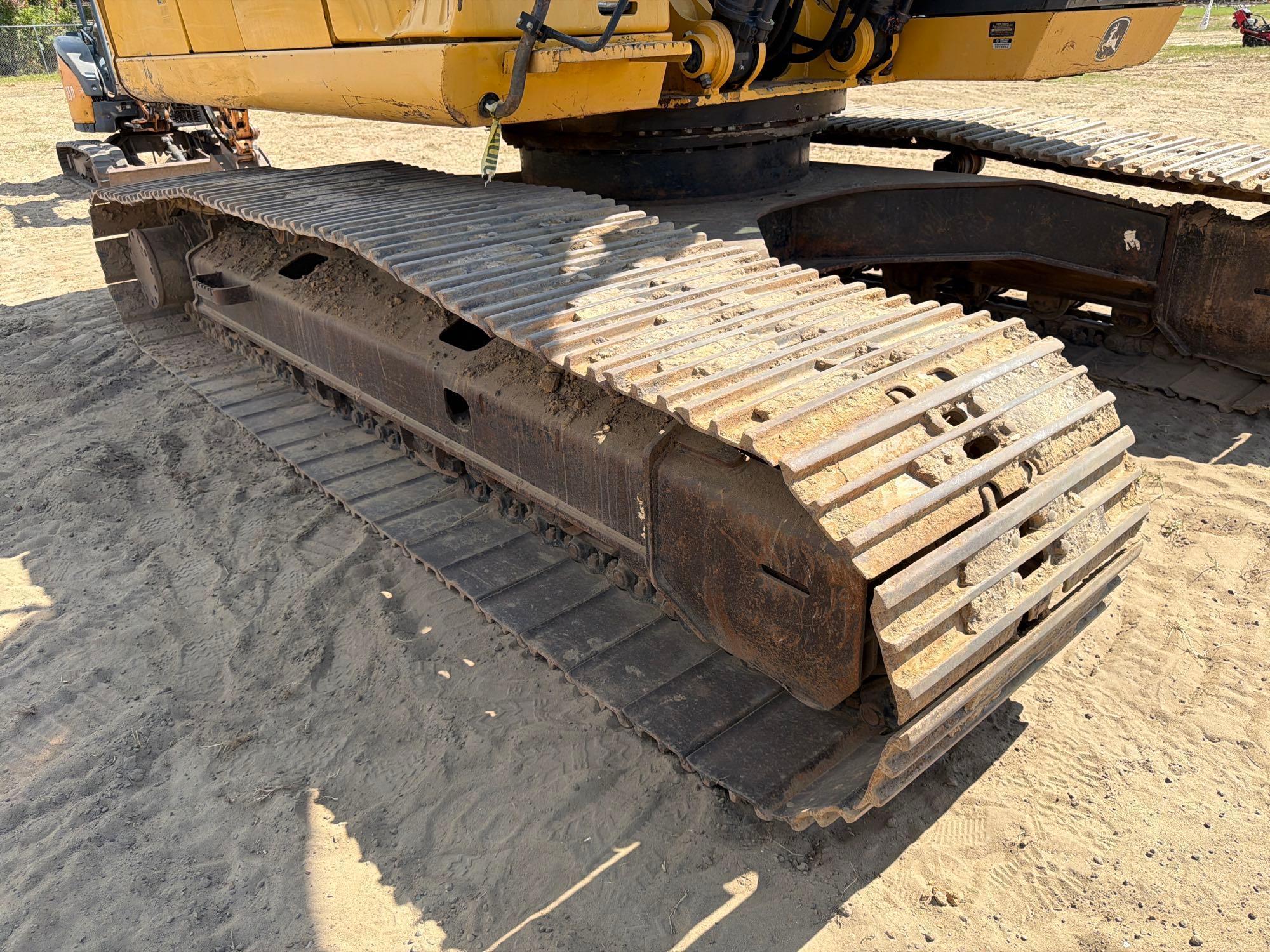 John Deere 250G