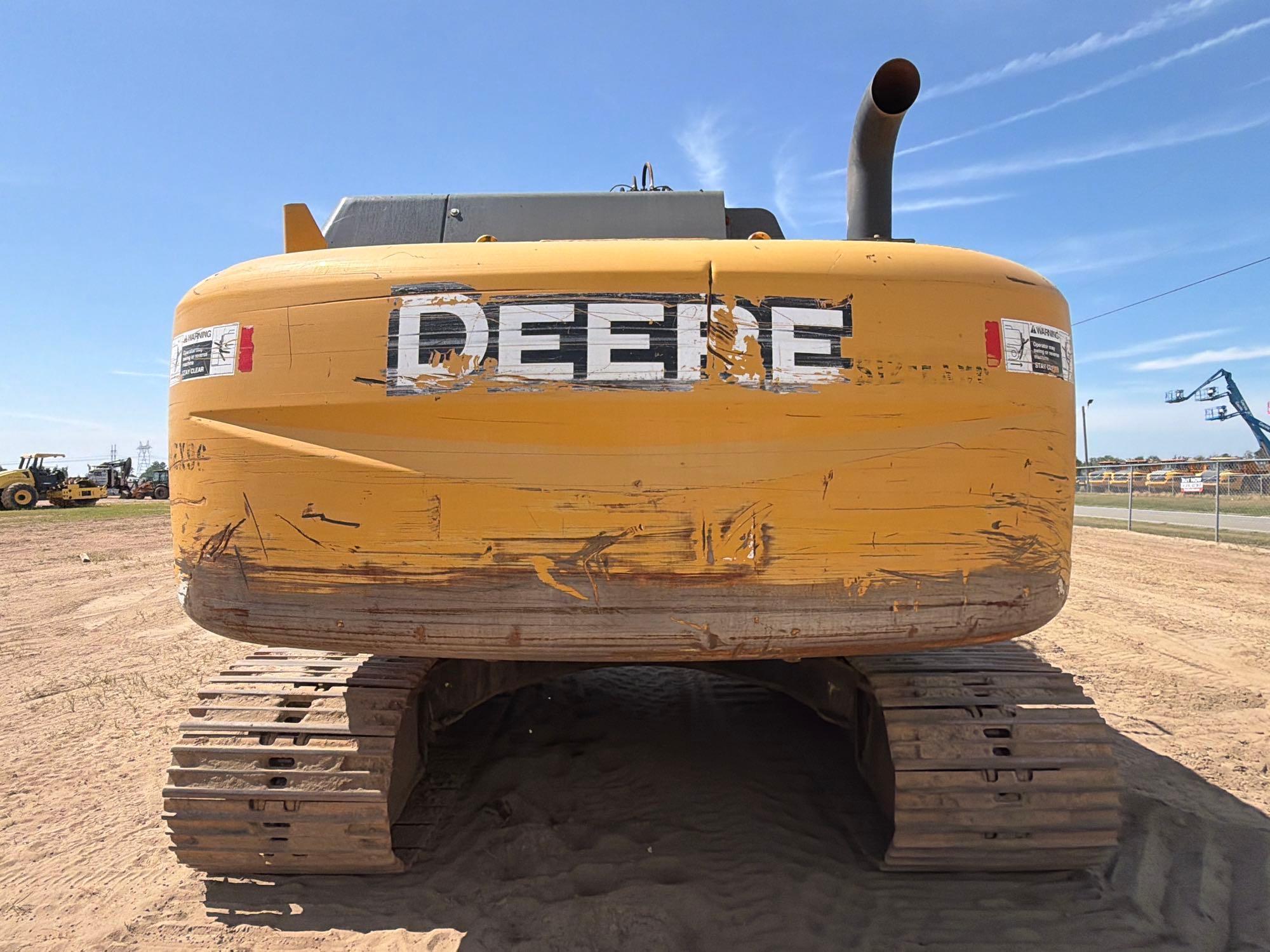 John Deere 250G
