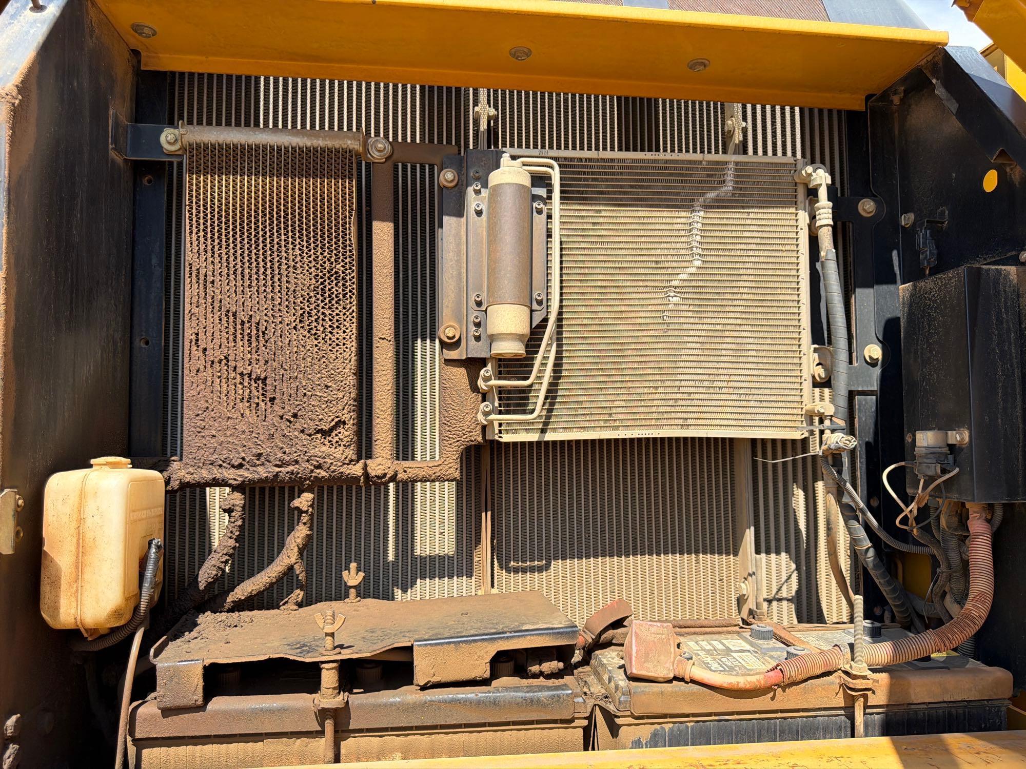 John Deere 250G