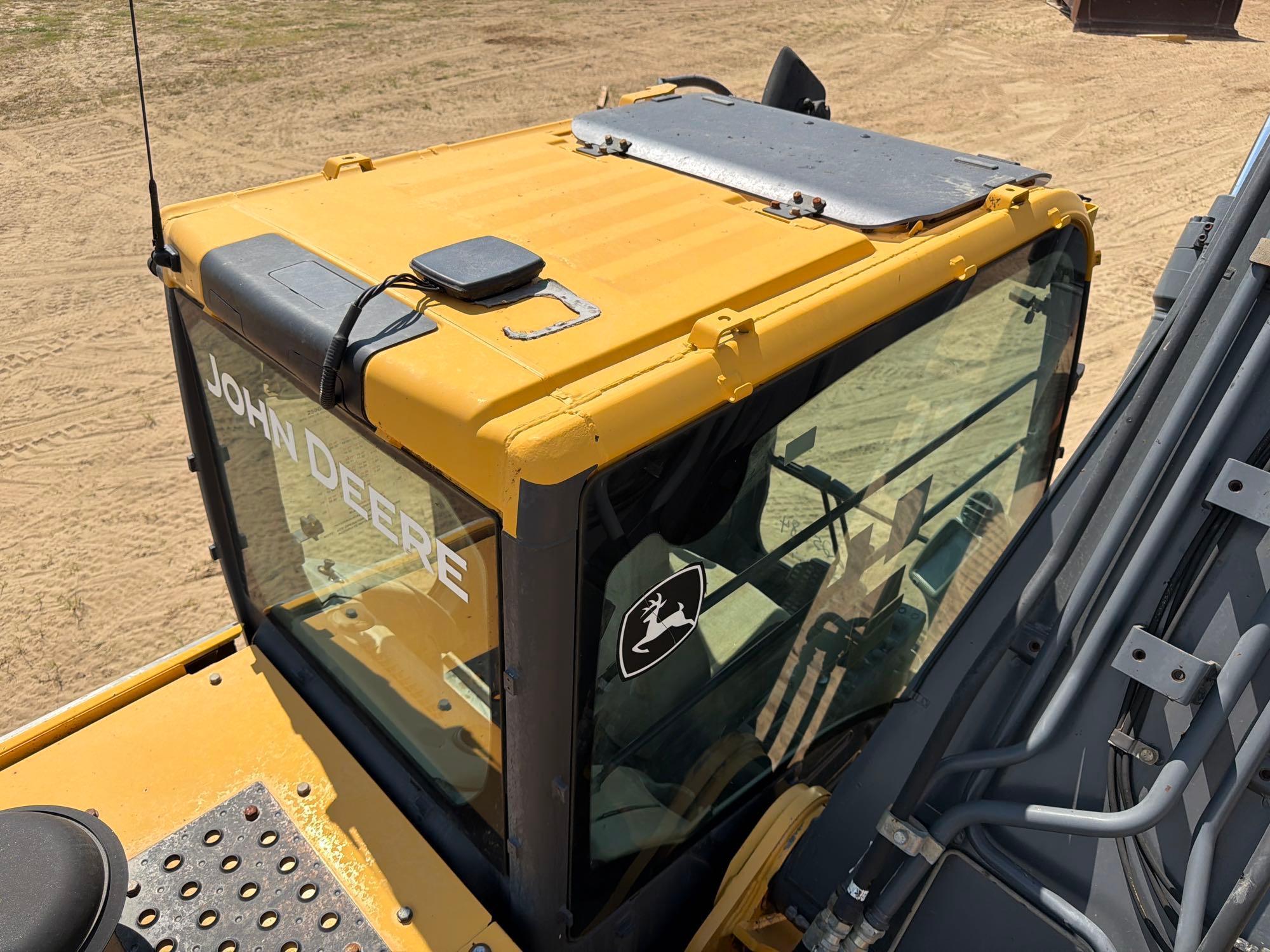 John Deere 250G