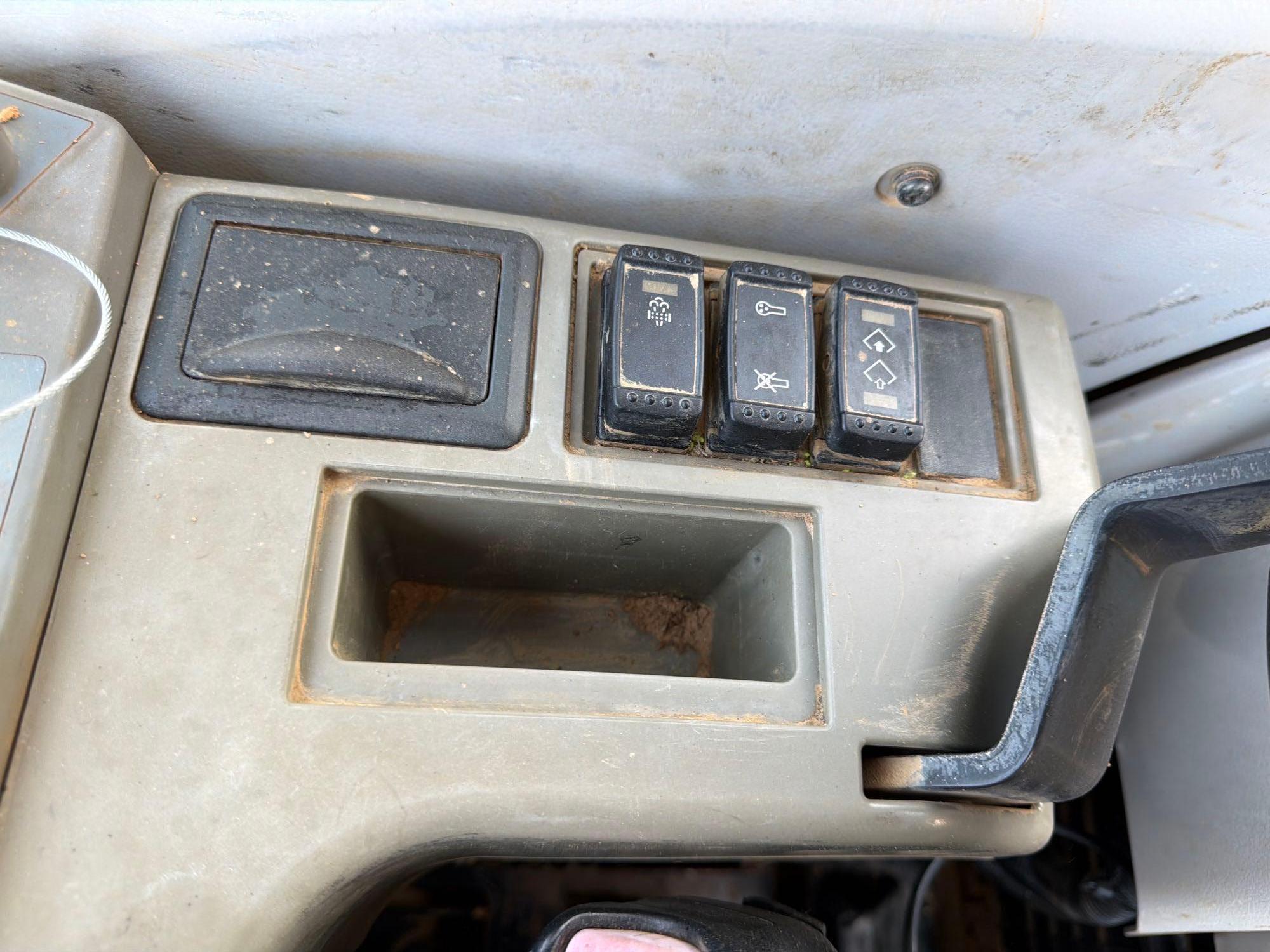John Deere 250G