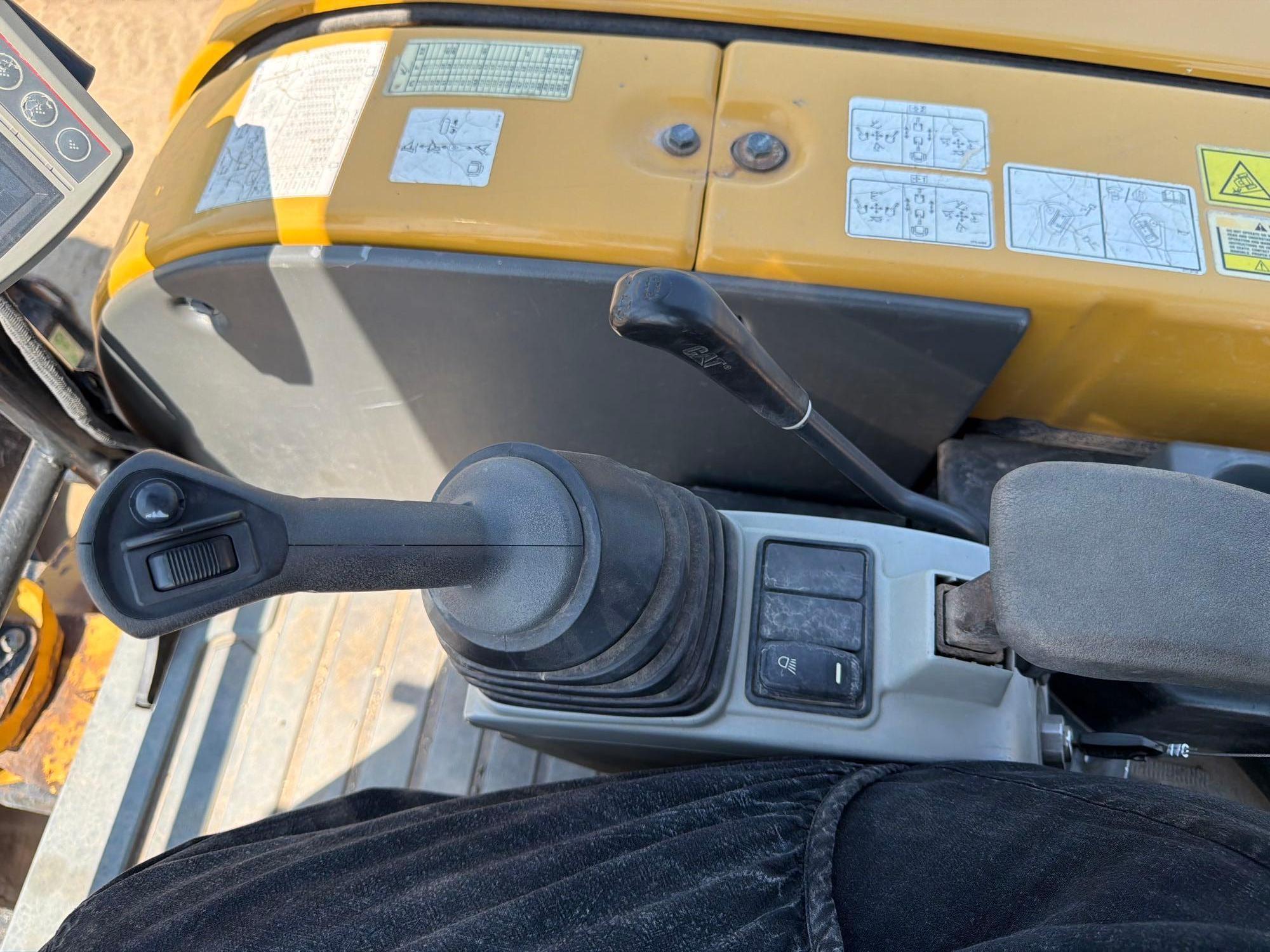 2019 Caterpillar 303.5E2CR