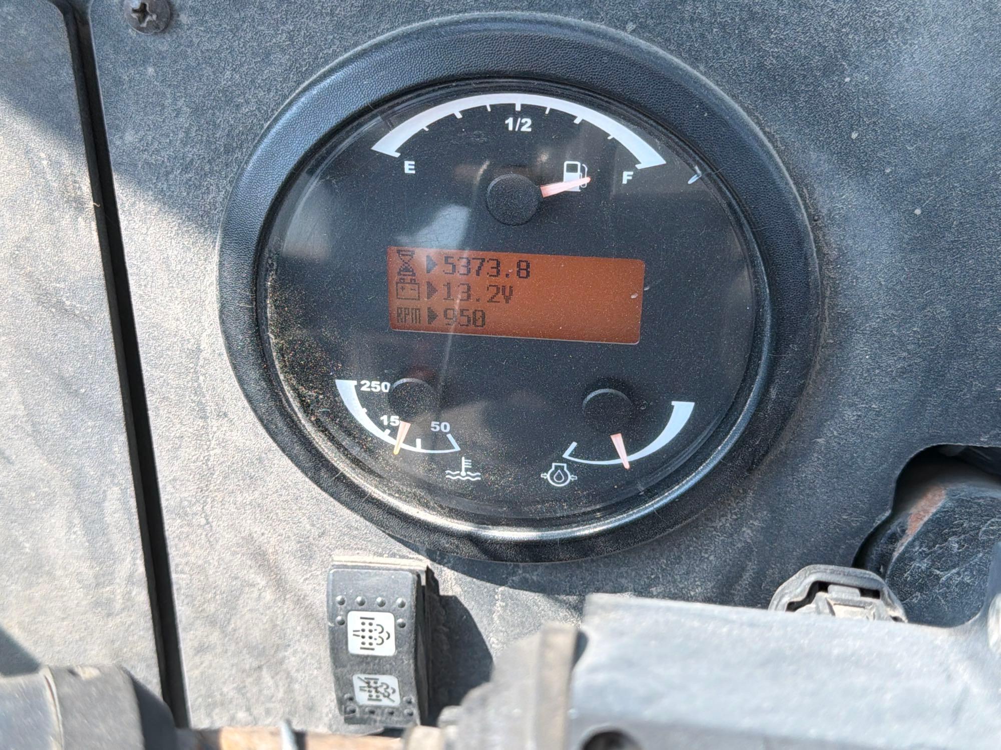 2014 Caterpillar TL943C
