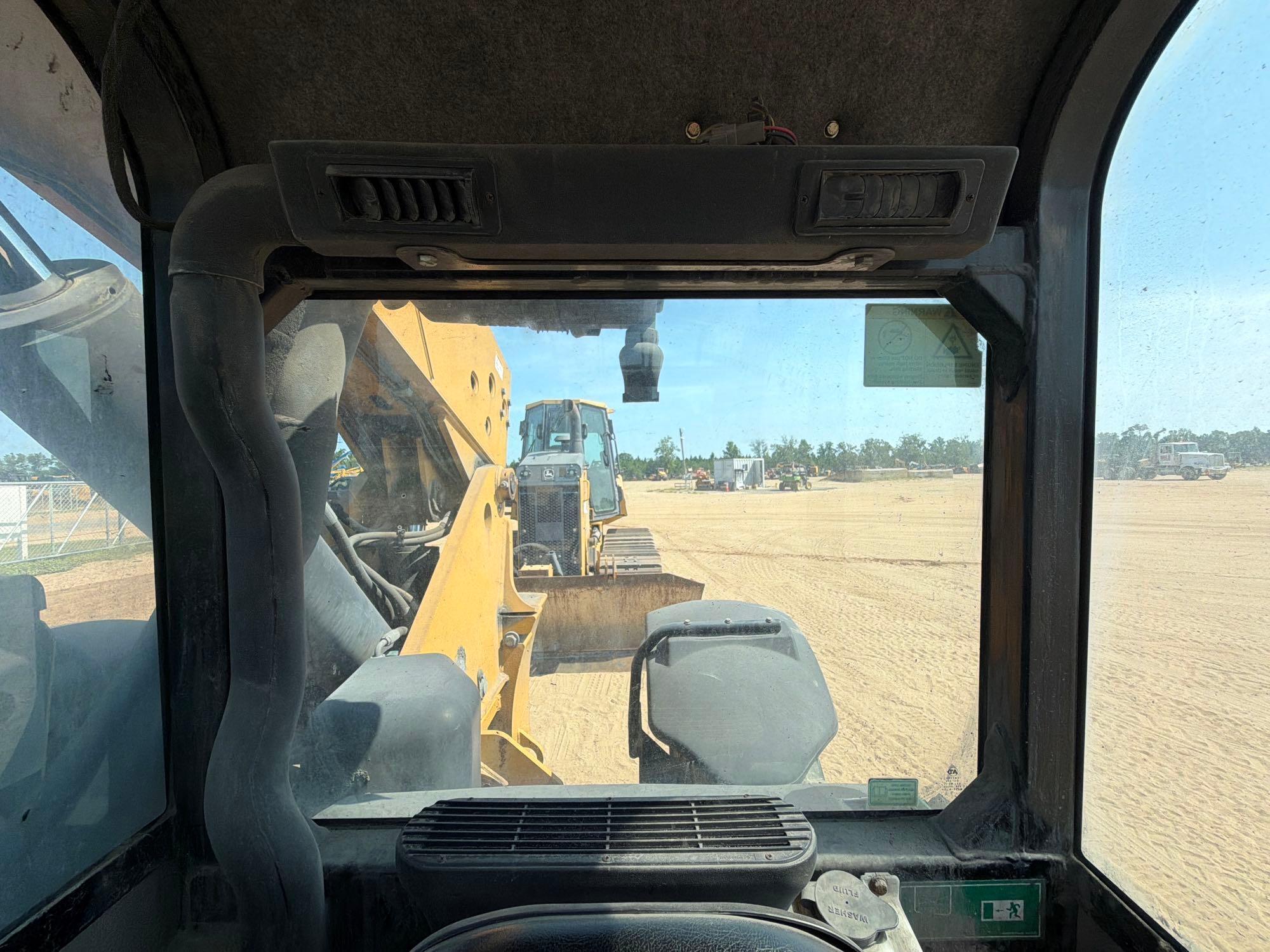 2014 Caterpillar TL943C