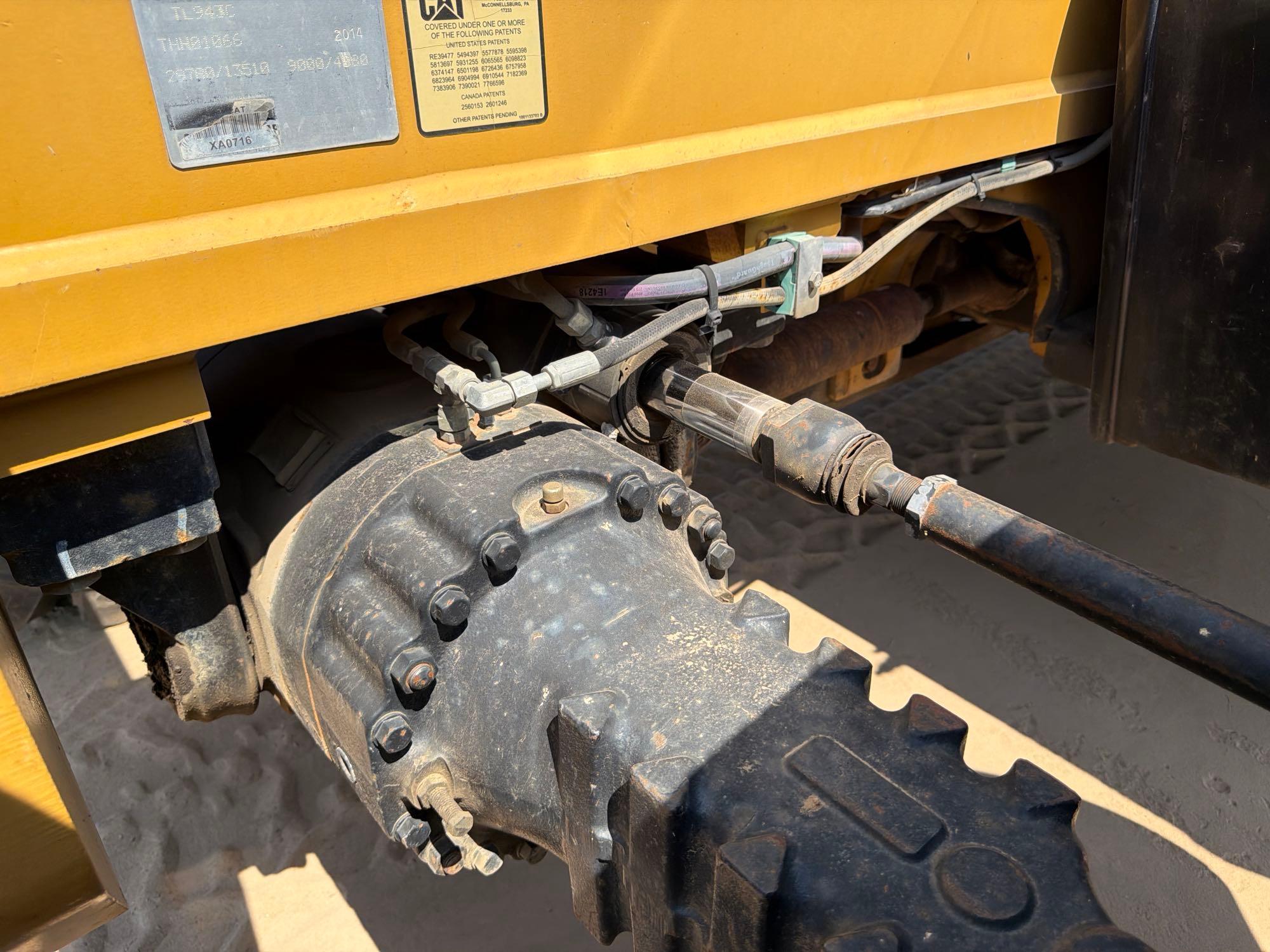 2014 Caterpillar TL943C