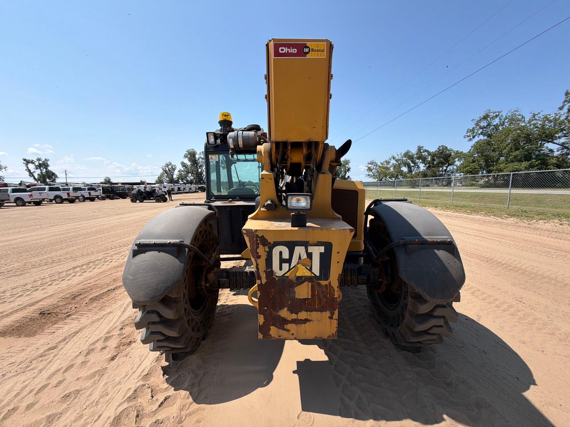 2014 Caterpillar TL943C