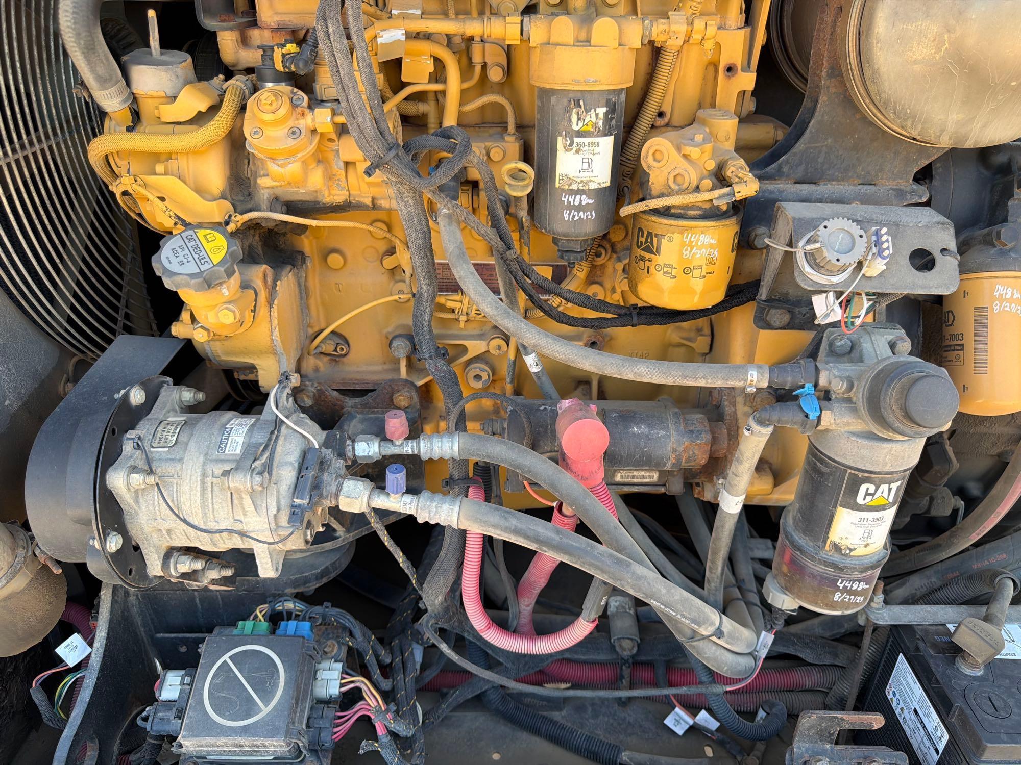 2014 Caterpillar TL943C