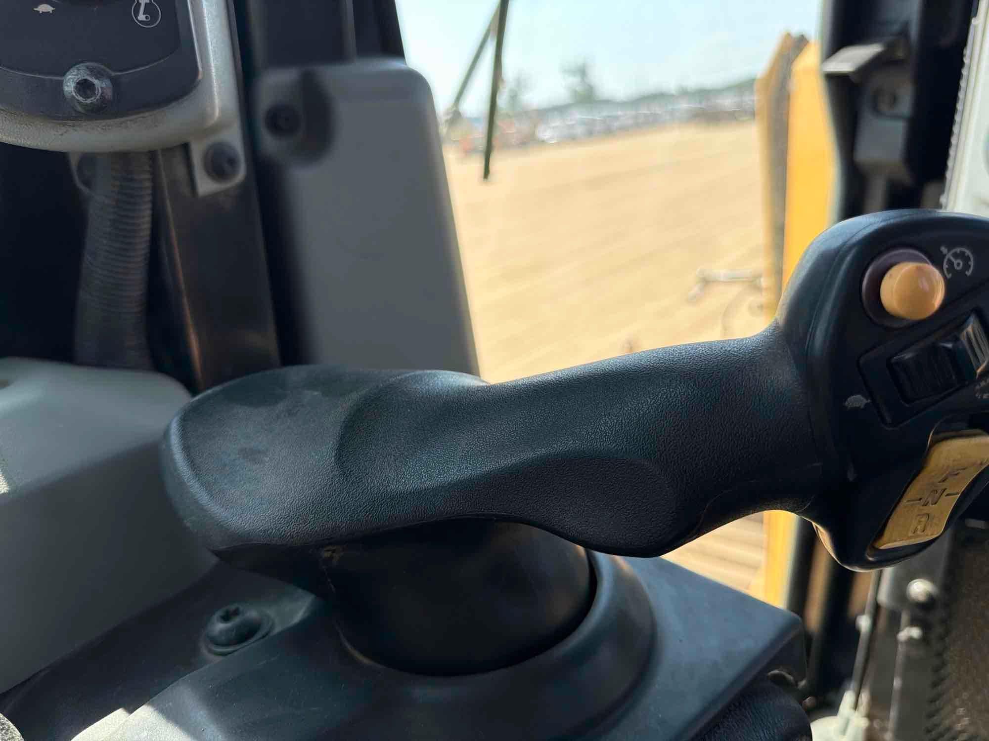 2018 Caterpillar D6T LGP