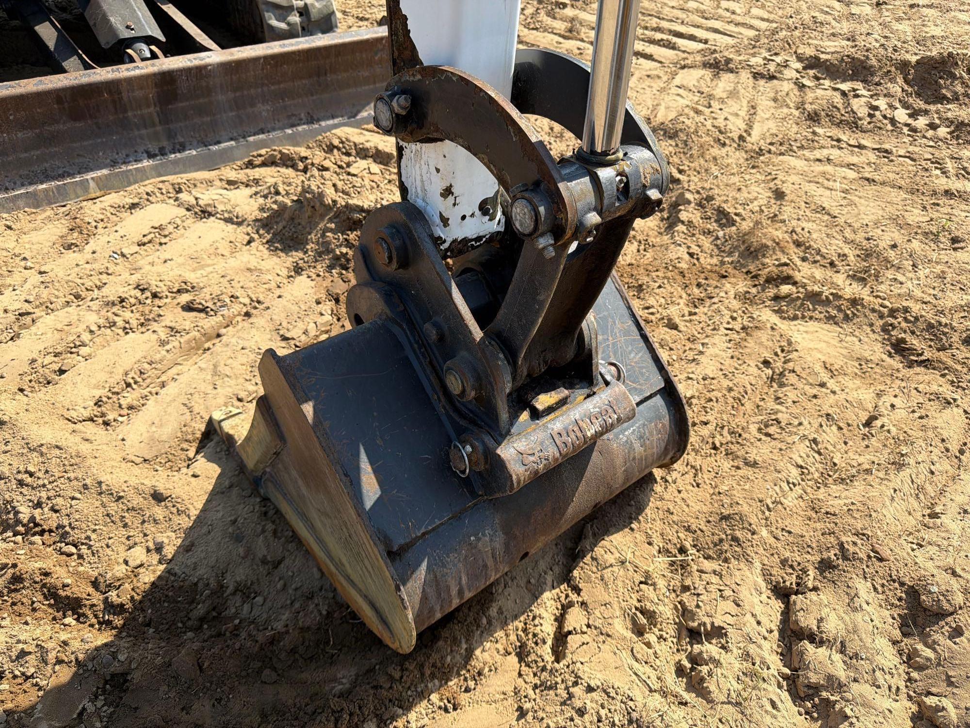 Bobcat E26
