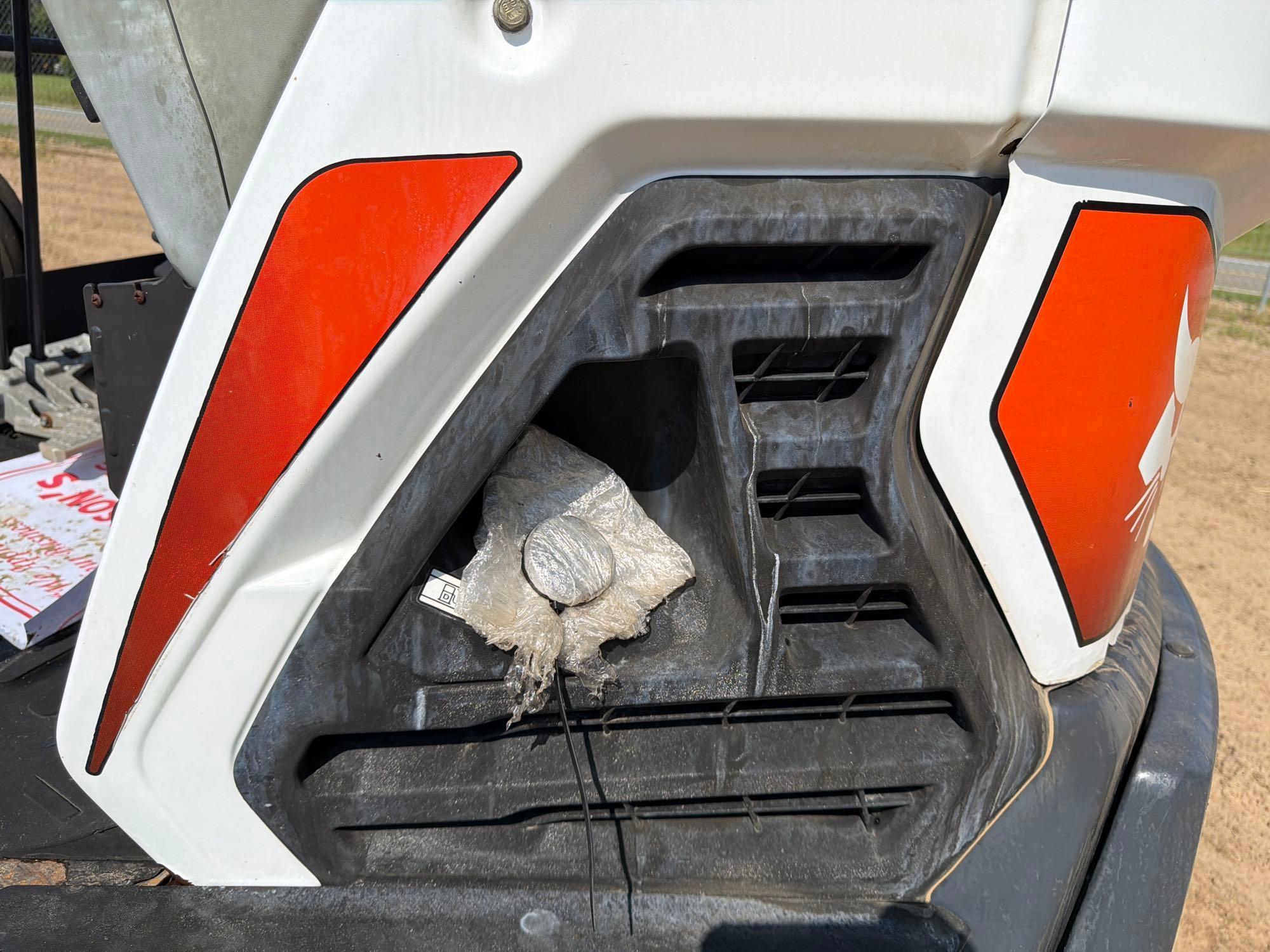 Bobcat E26