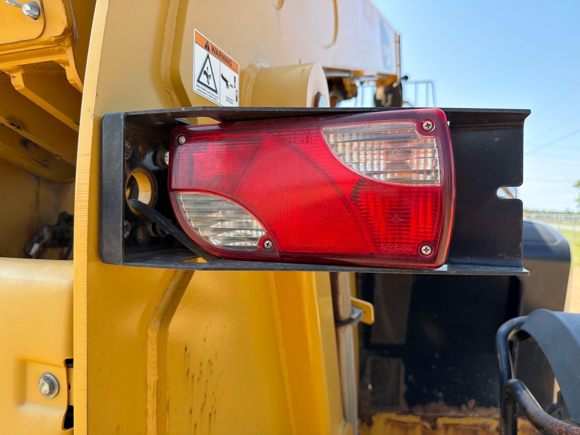 2020 Caterpillar TL642C