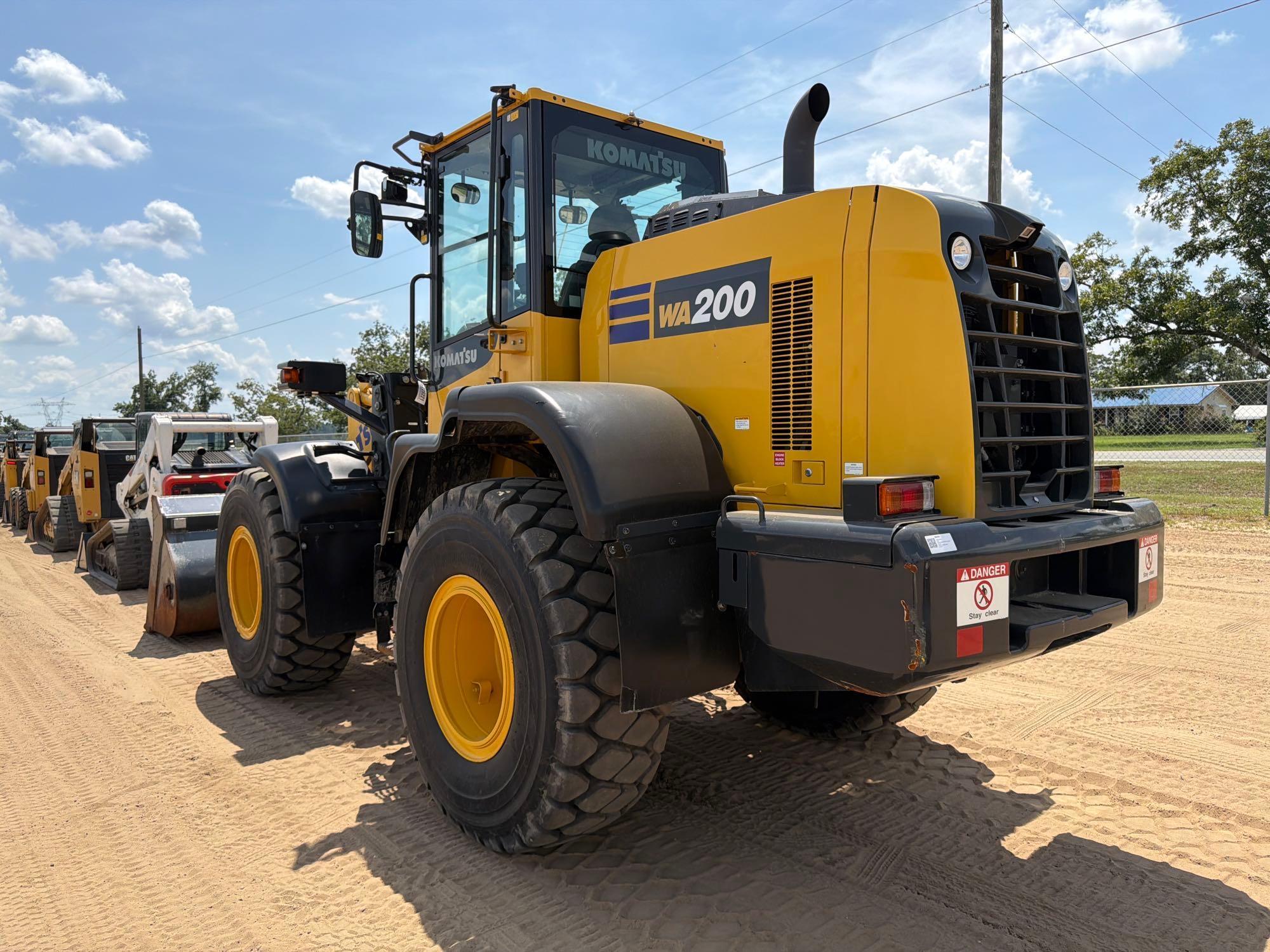 2024 Komatsu WA200