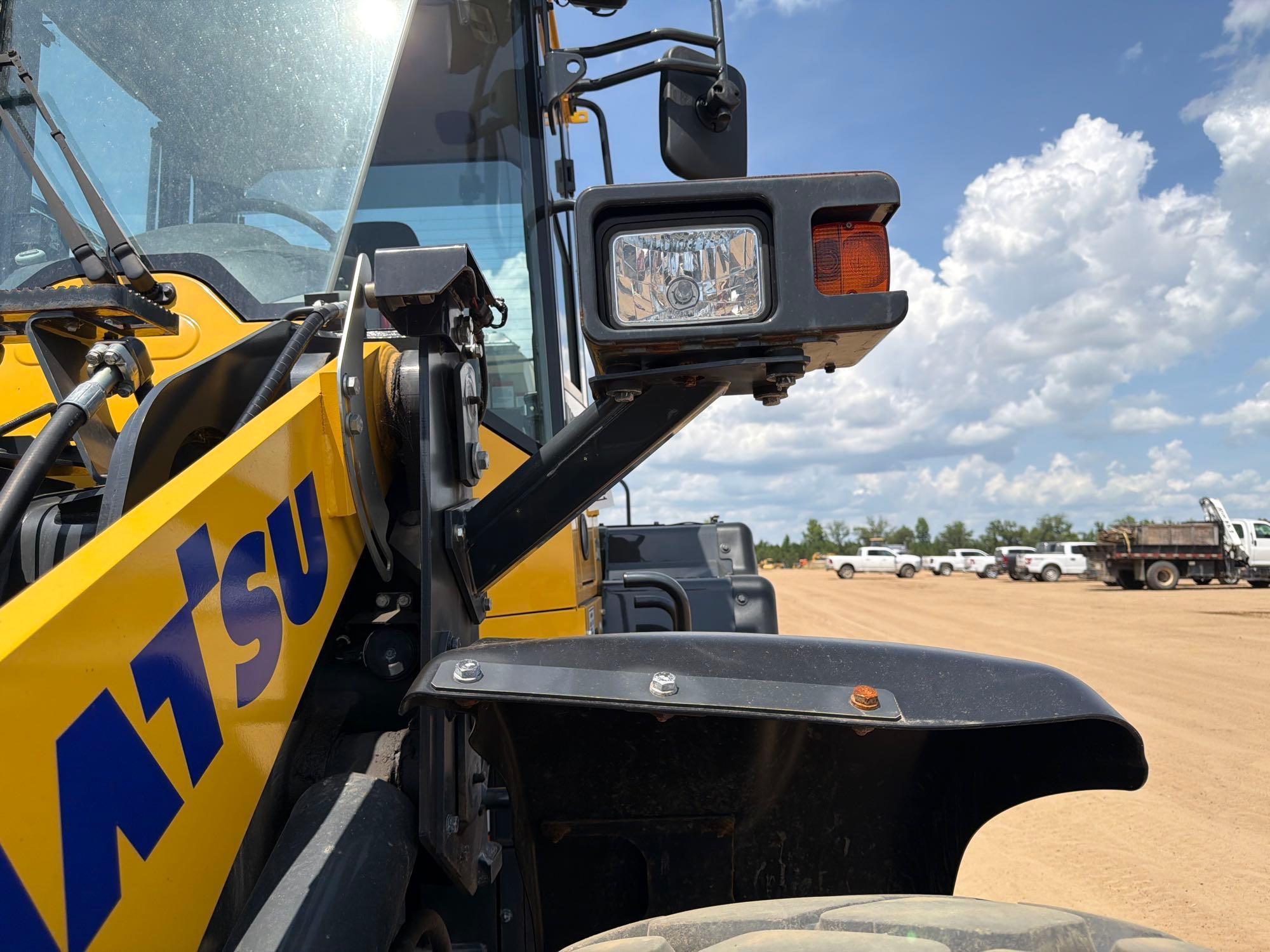 2024 Komatsu WA200
