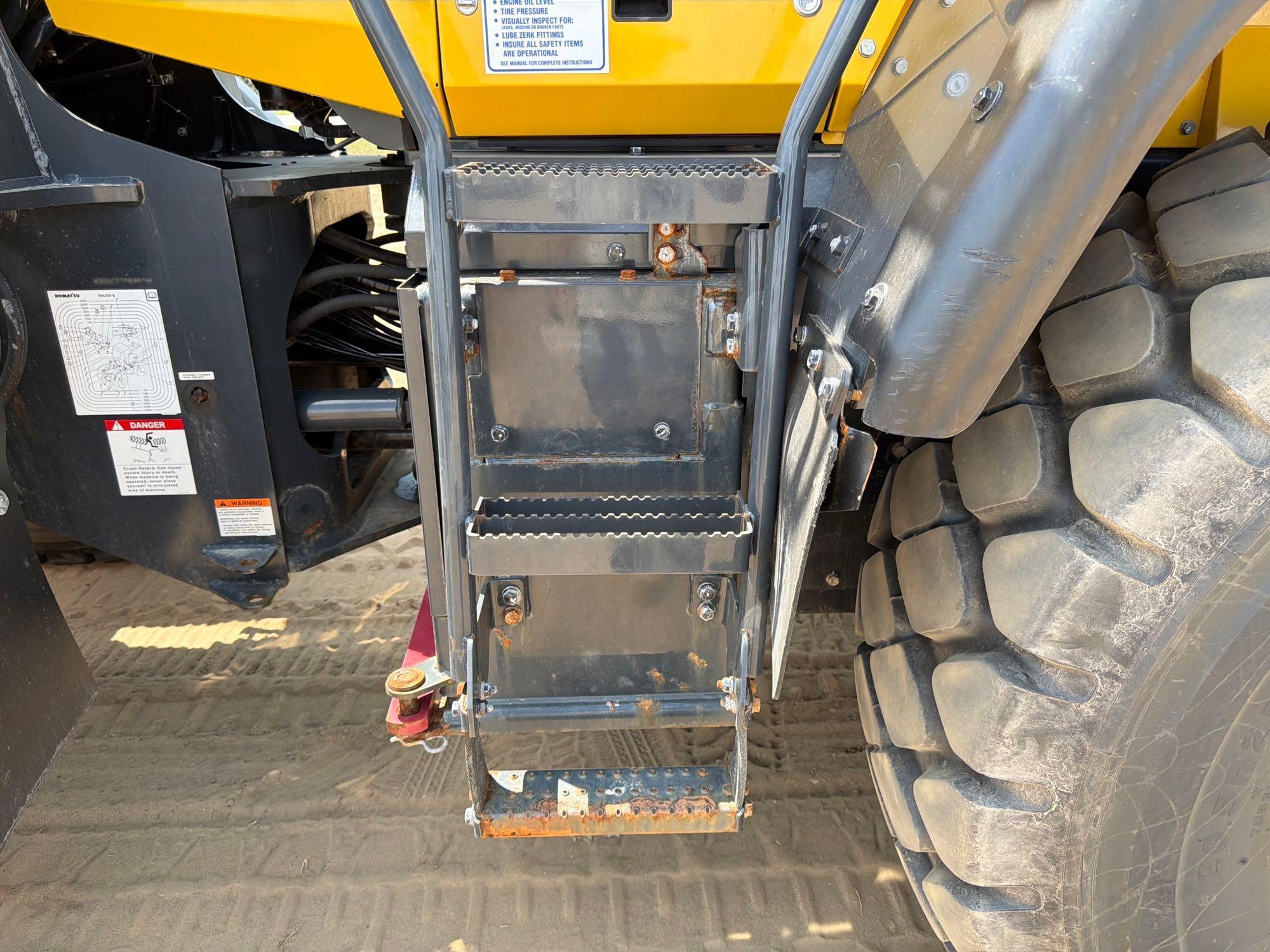 2024 Komatsu WA200