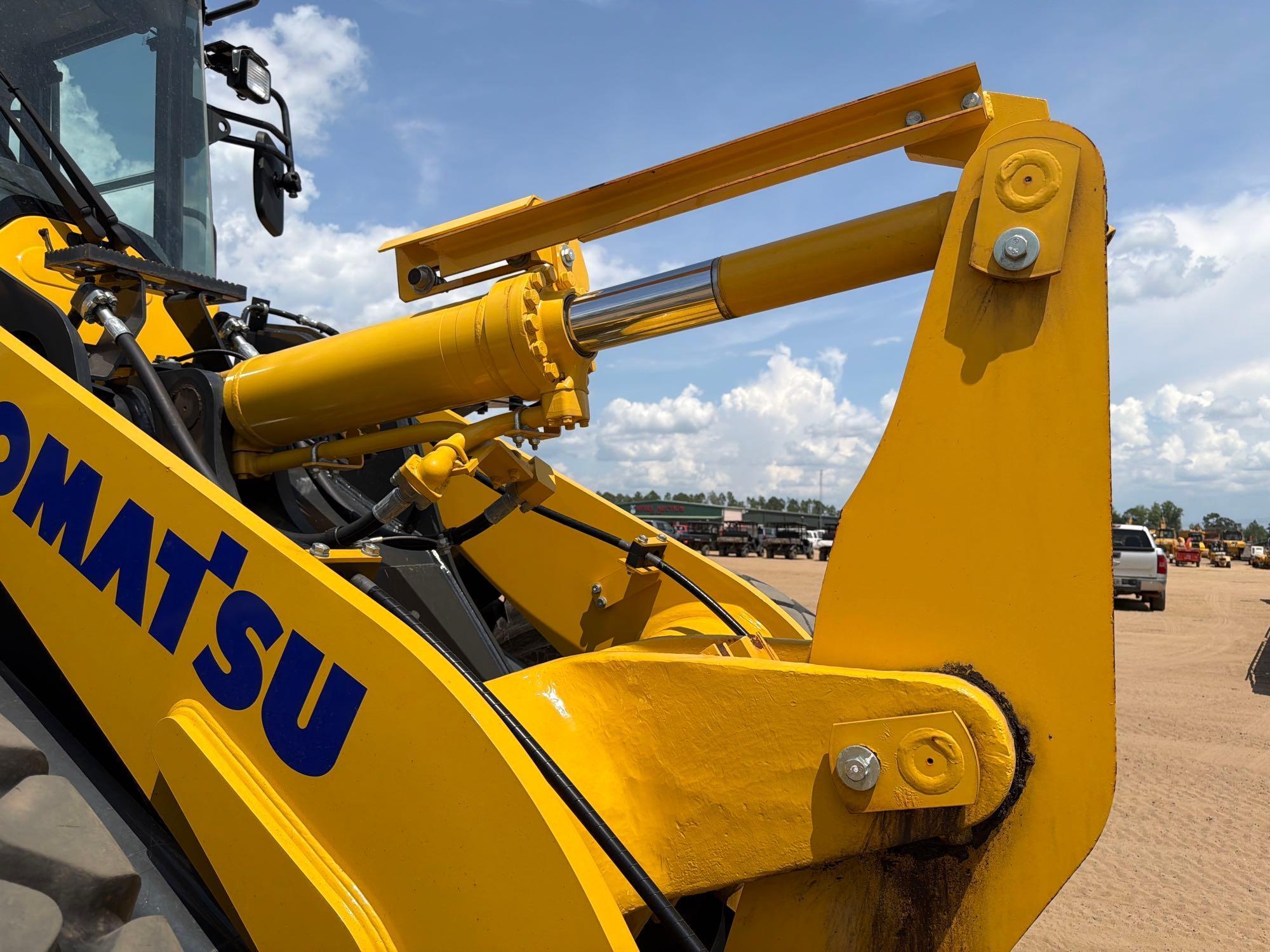 2024 Komatsu WA200