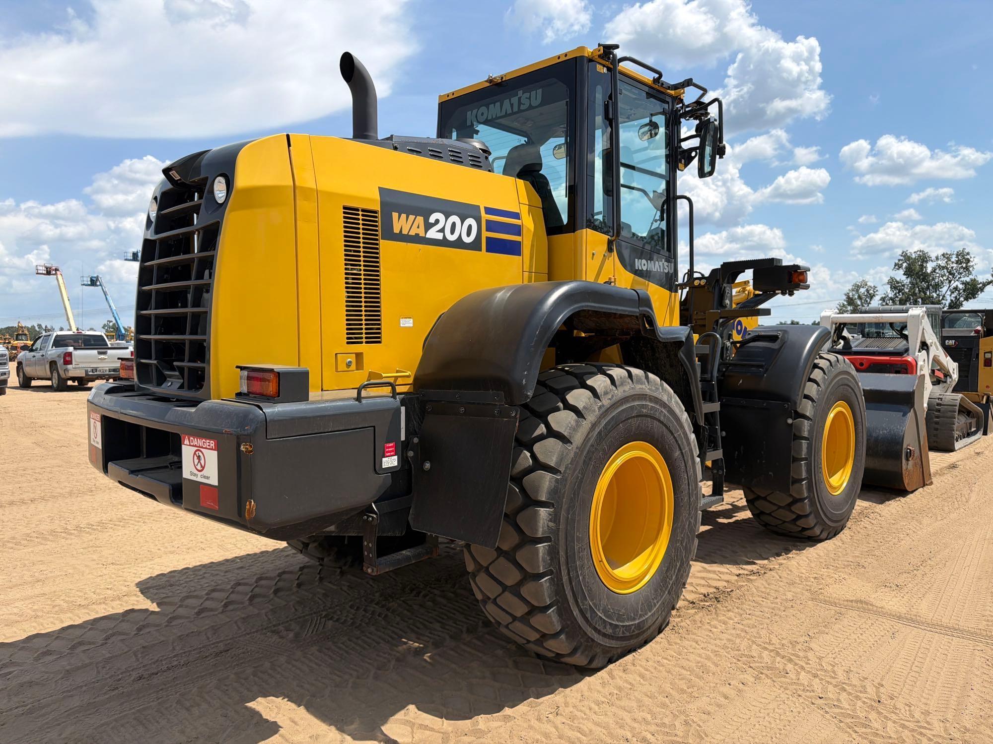 2024 Komatsu WA200