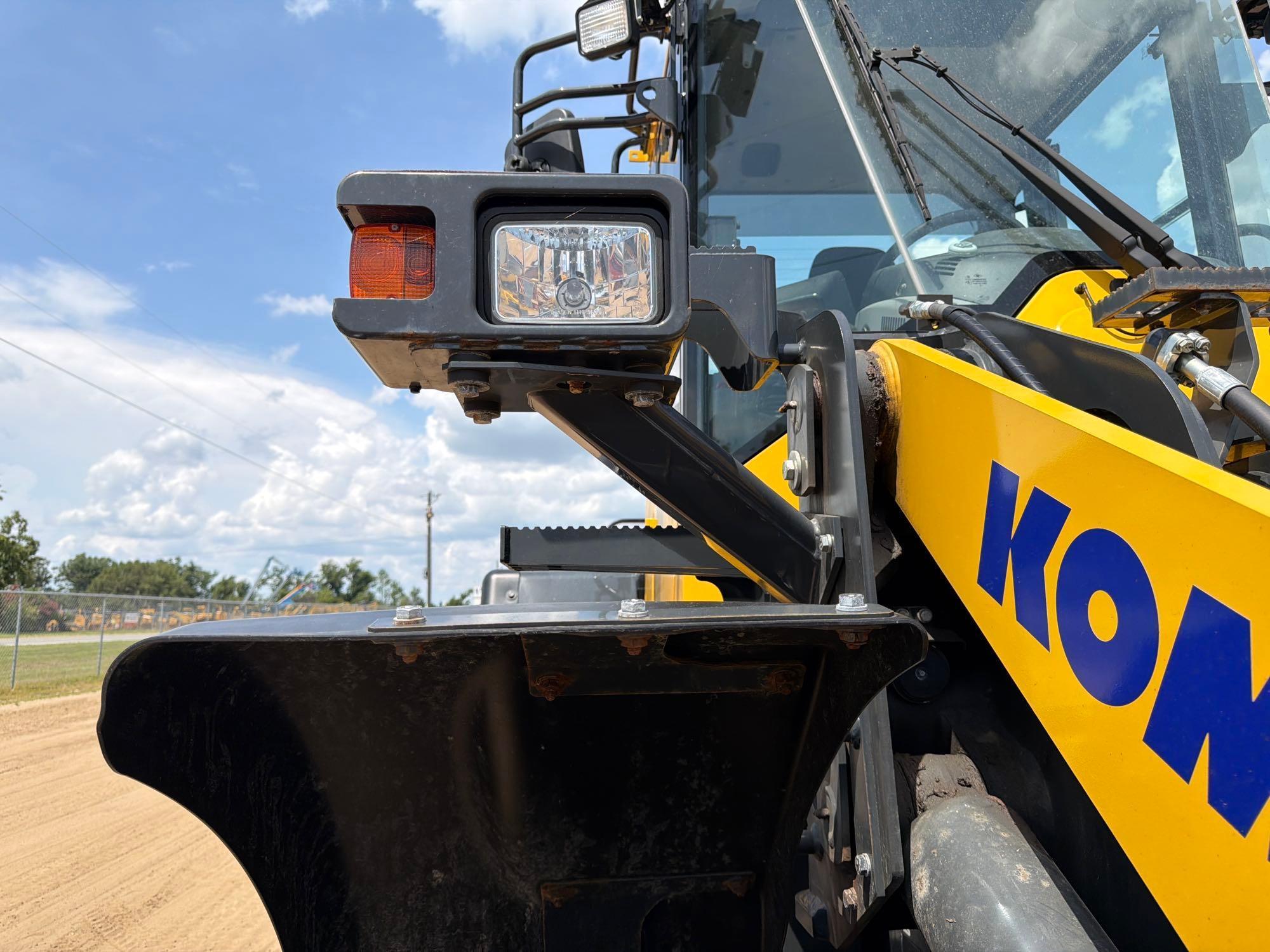 2024 Komatsu WA200