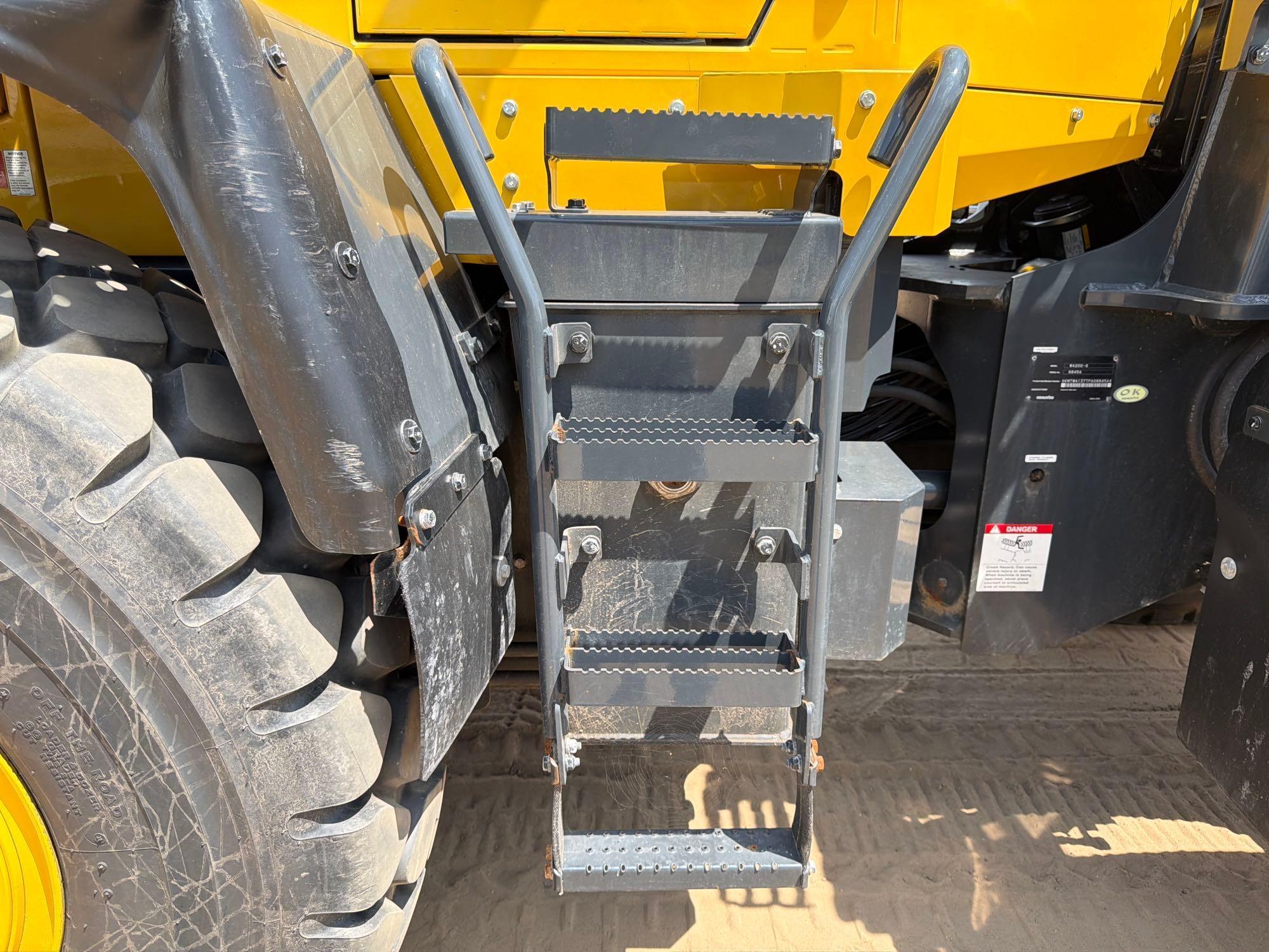 2024 Komatsu WA200