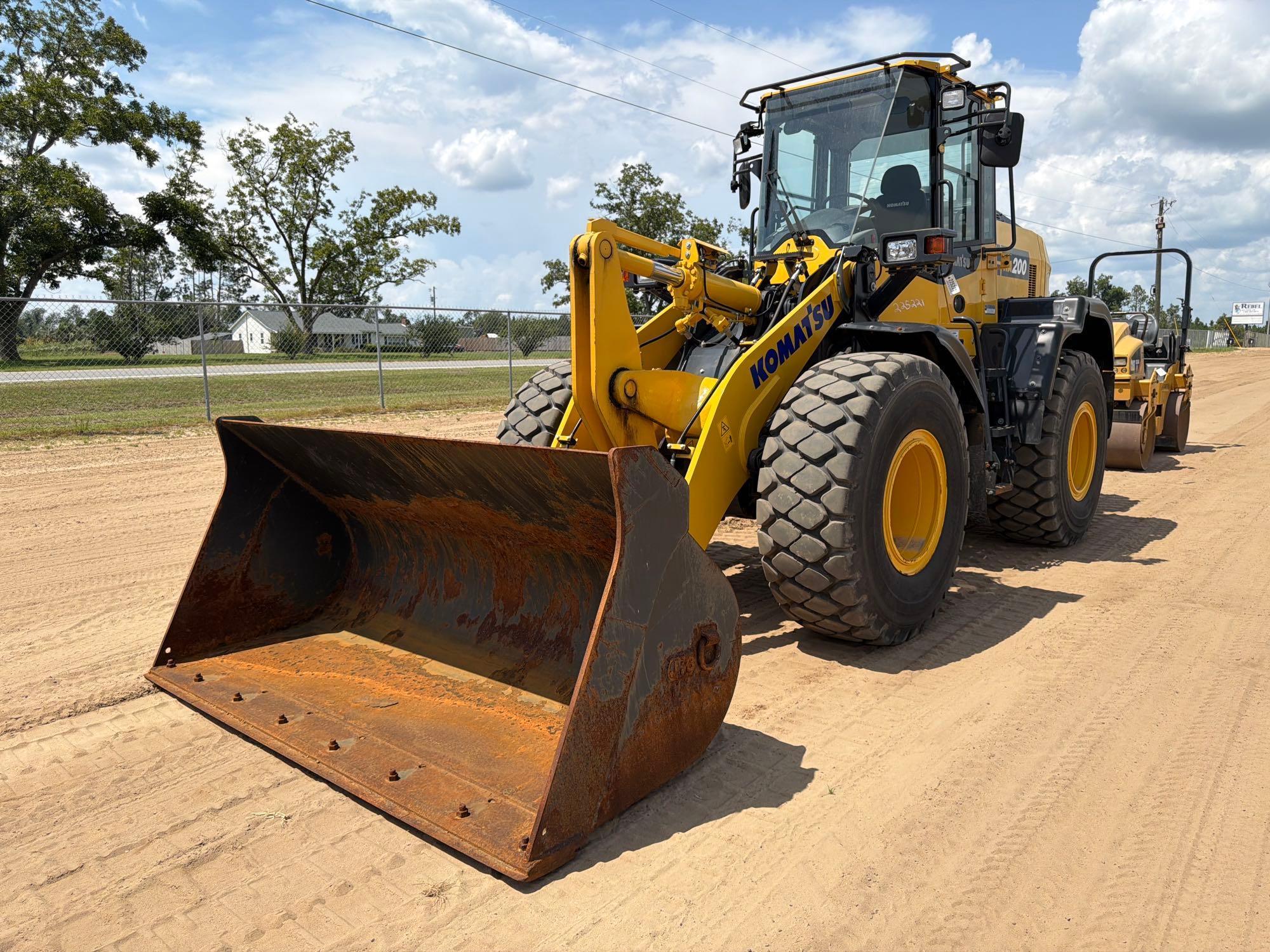 2024 Komatsu WA200