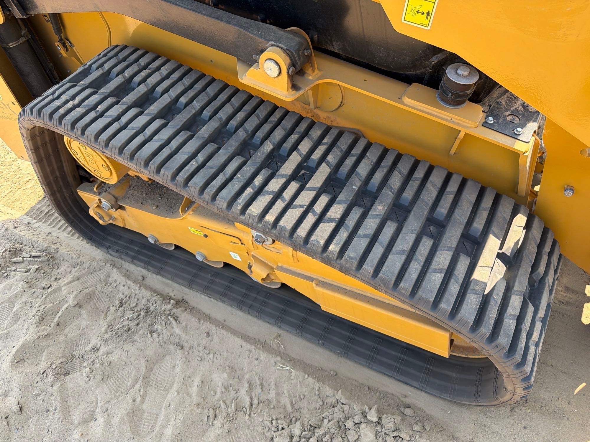 2025 Caterpillar 255