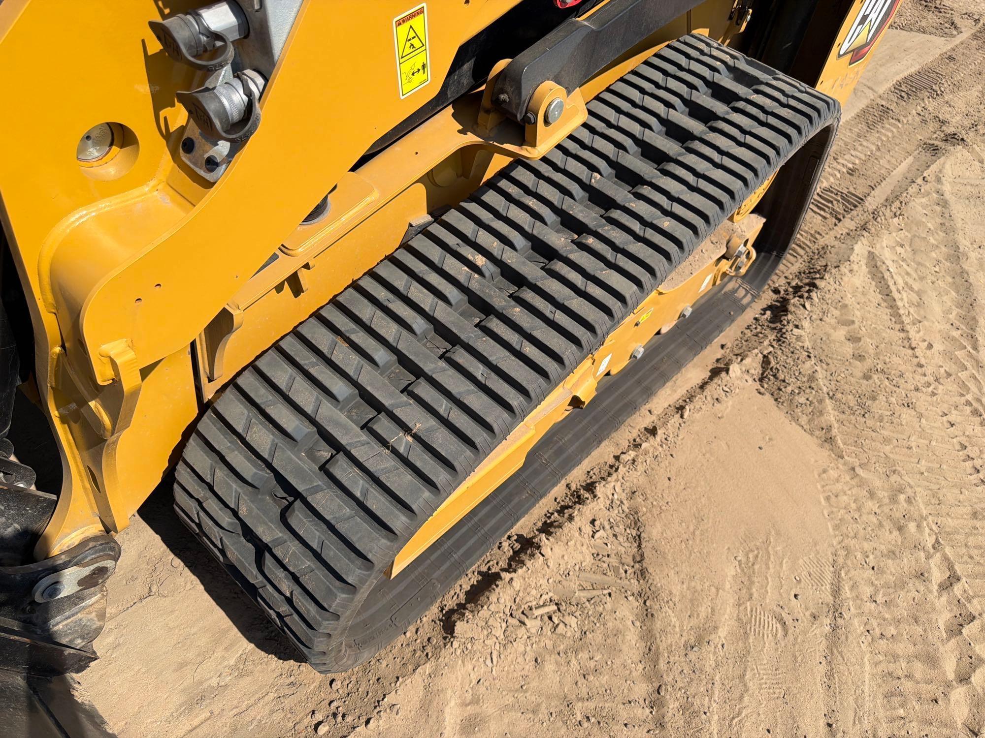 2025 Caterpillar 255