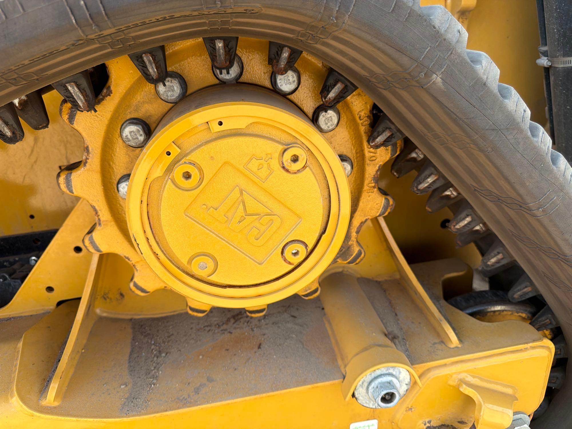 2025 Caterpillar 255