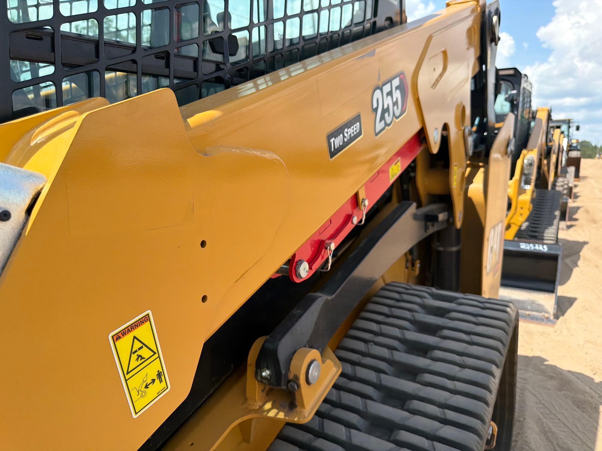 2025 Caterpillar 255