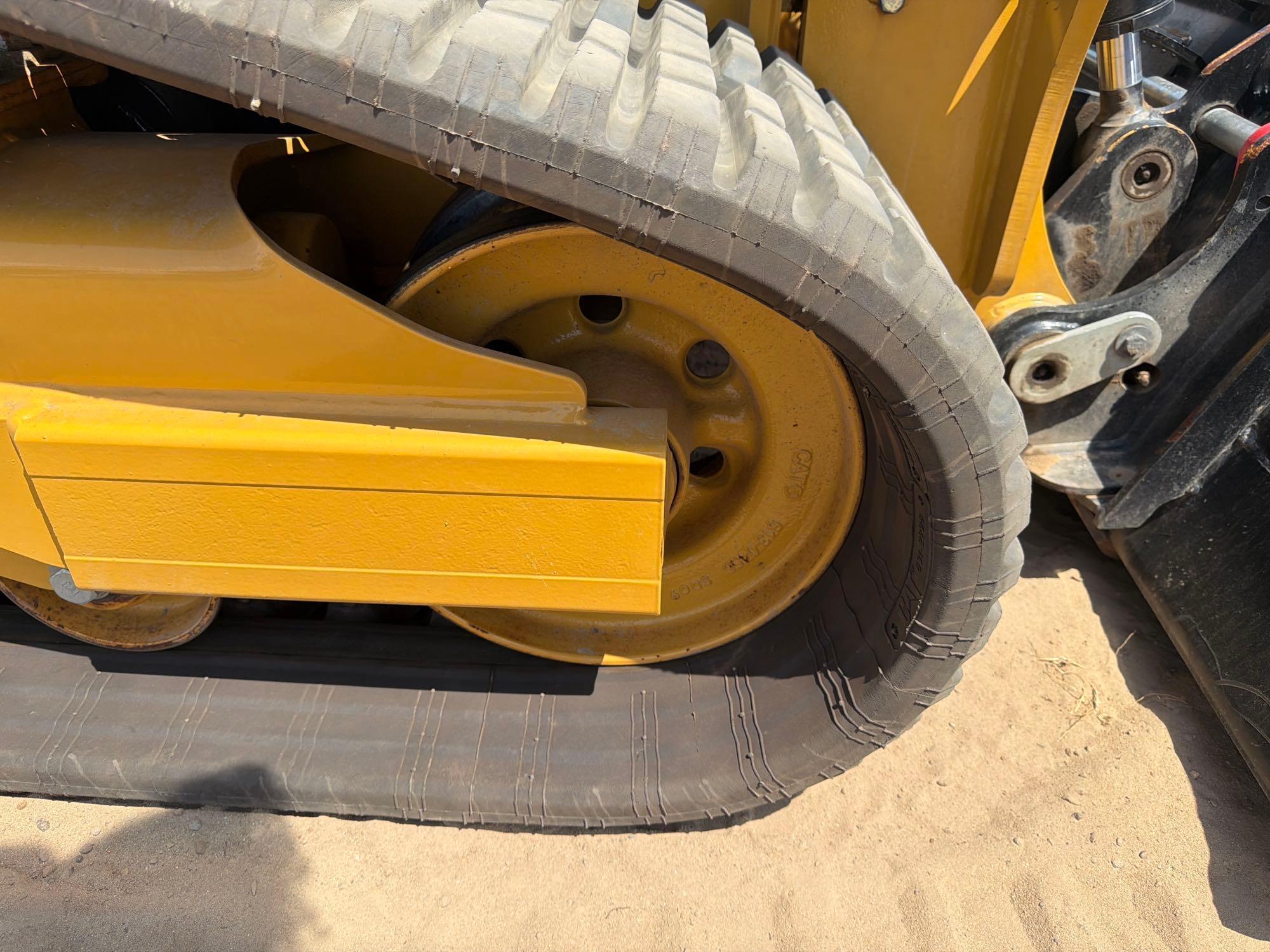 2025 Caterpillar 255