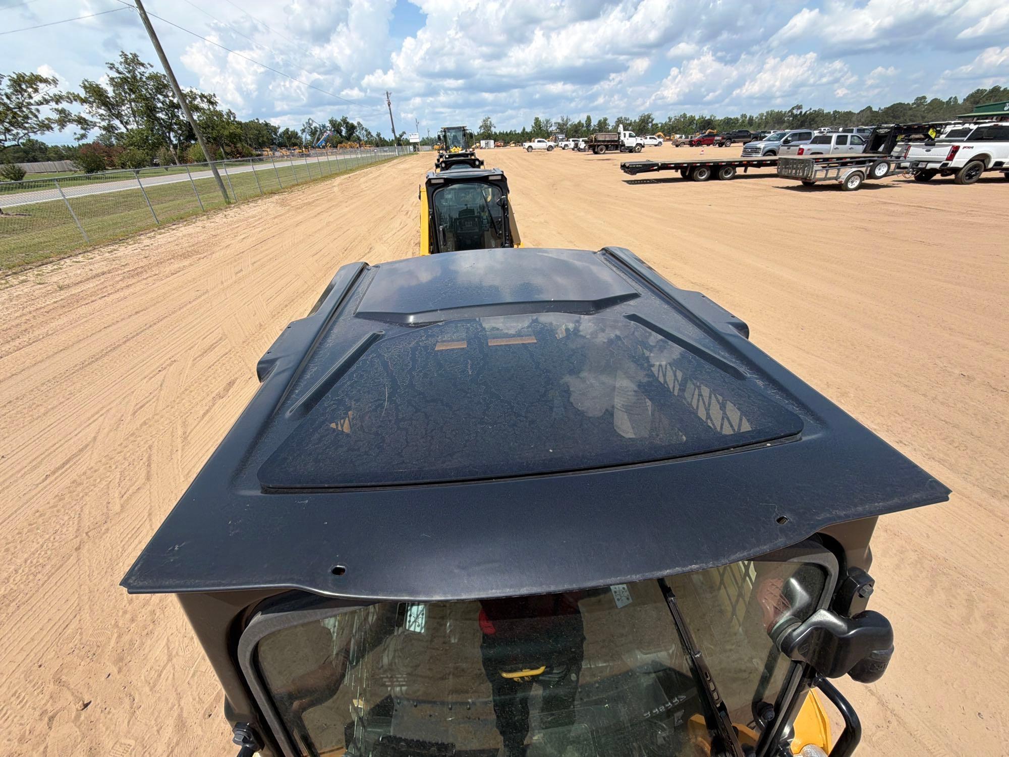 2025 Caterpillar 255