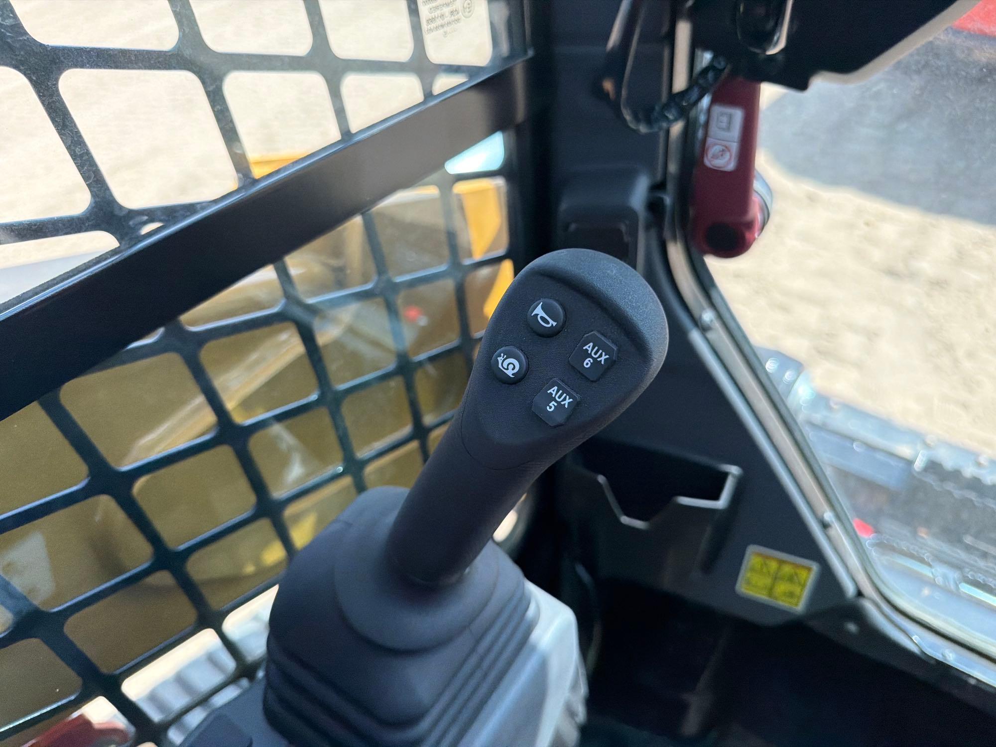 2025 Caterpillar 255